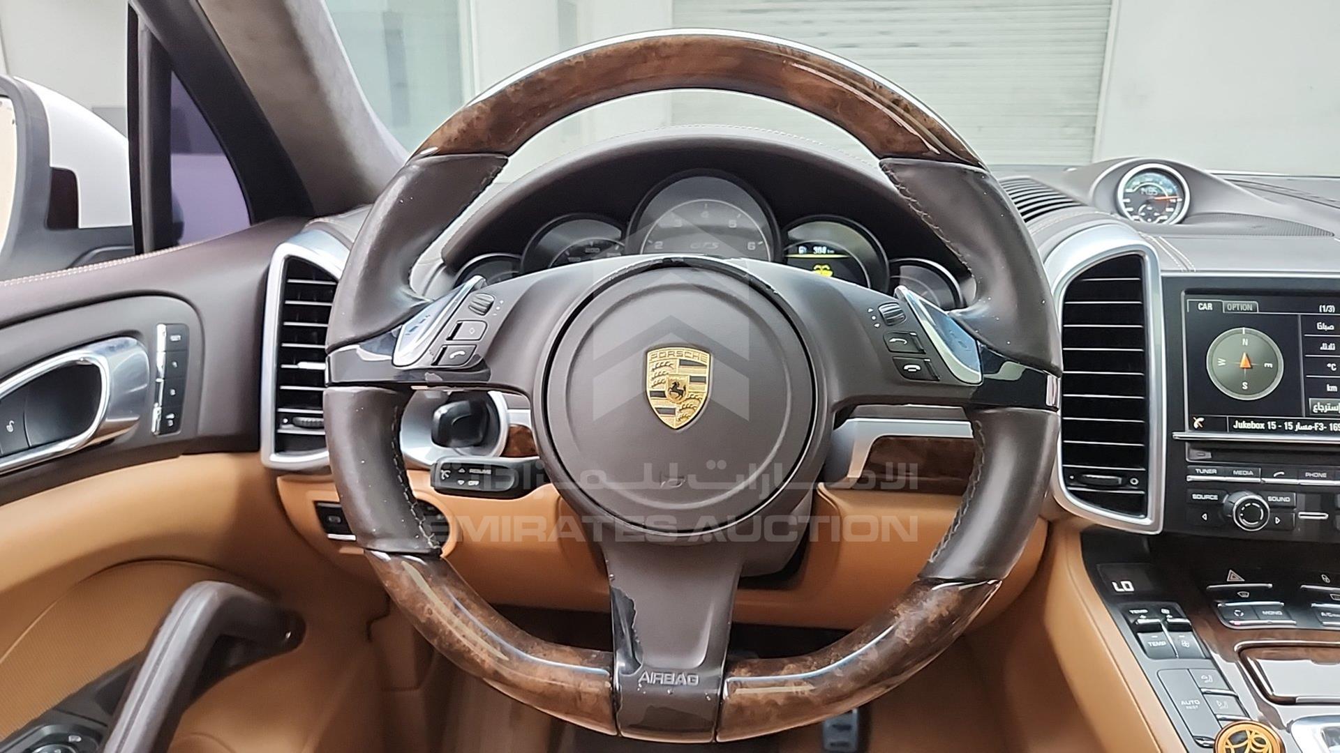 2013 PORSCHE CAYENNE GTS VIN: WP1ZZZ92ZDLA45314
