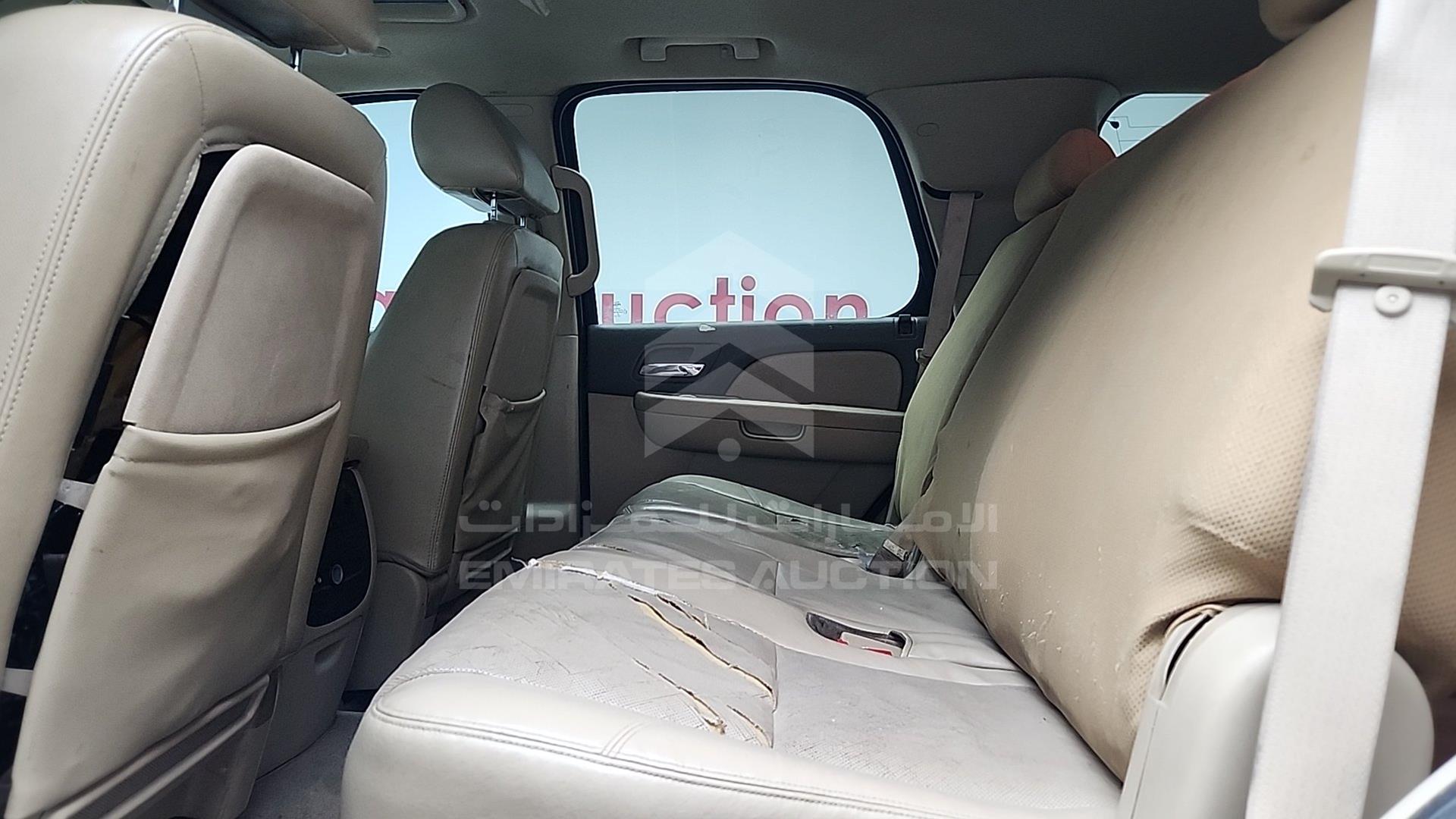 2012 GMC YUKON VIN: 1GKS1CE03CR125532
