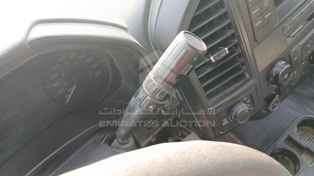 فورد اف 150 2020 — زاوية ناقل الحركة — صورة 18