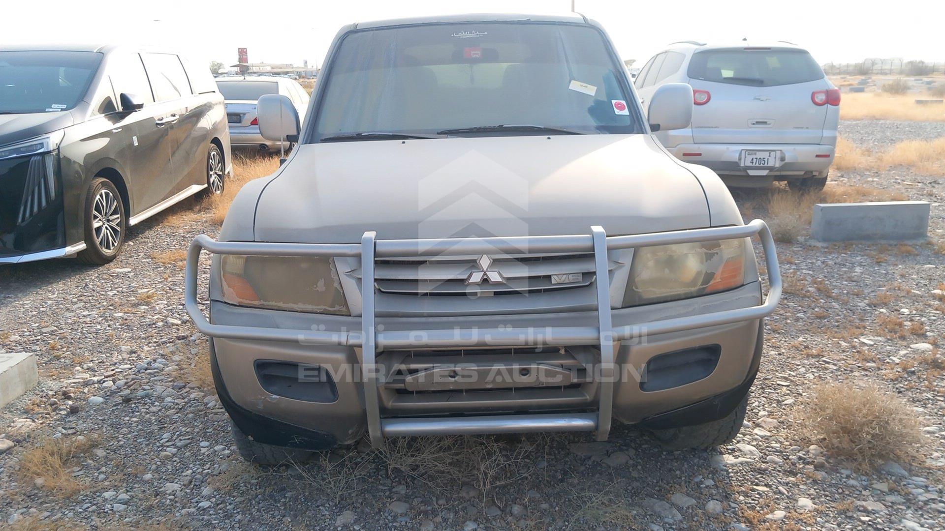 2001 MITSUBISHI PAJERO VIN: JMYLRV73W1J702736