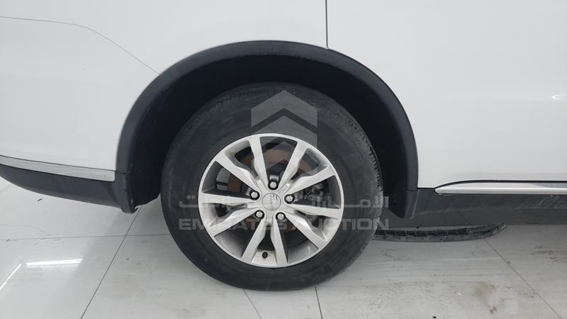 1C4SDJDTXFC864276 Auction: EmiratesAuction Lot: 405557 1C4SDJDTXFC864276 Dodge Durango 2015 WHITE Photo 28
