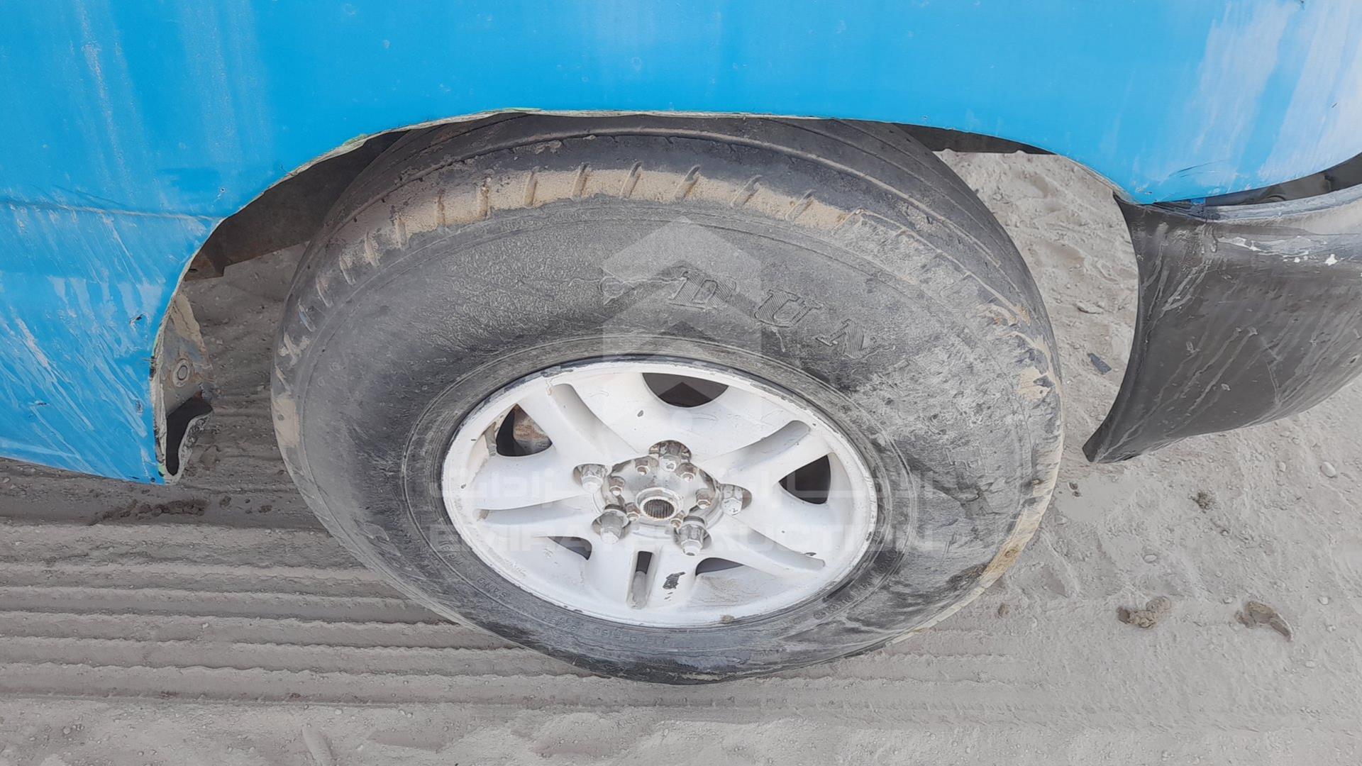 2003 TOYOTA LAND CRUISER VIN: JTEHJ09J435079395