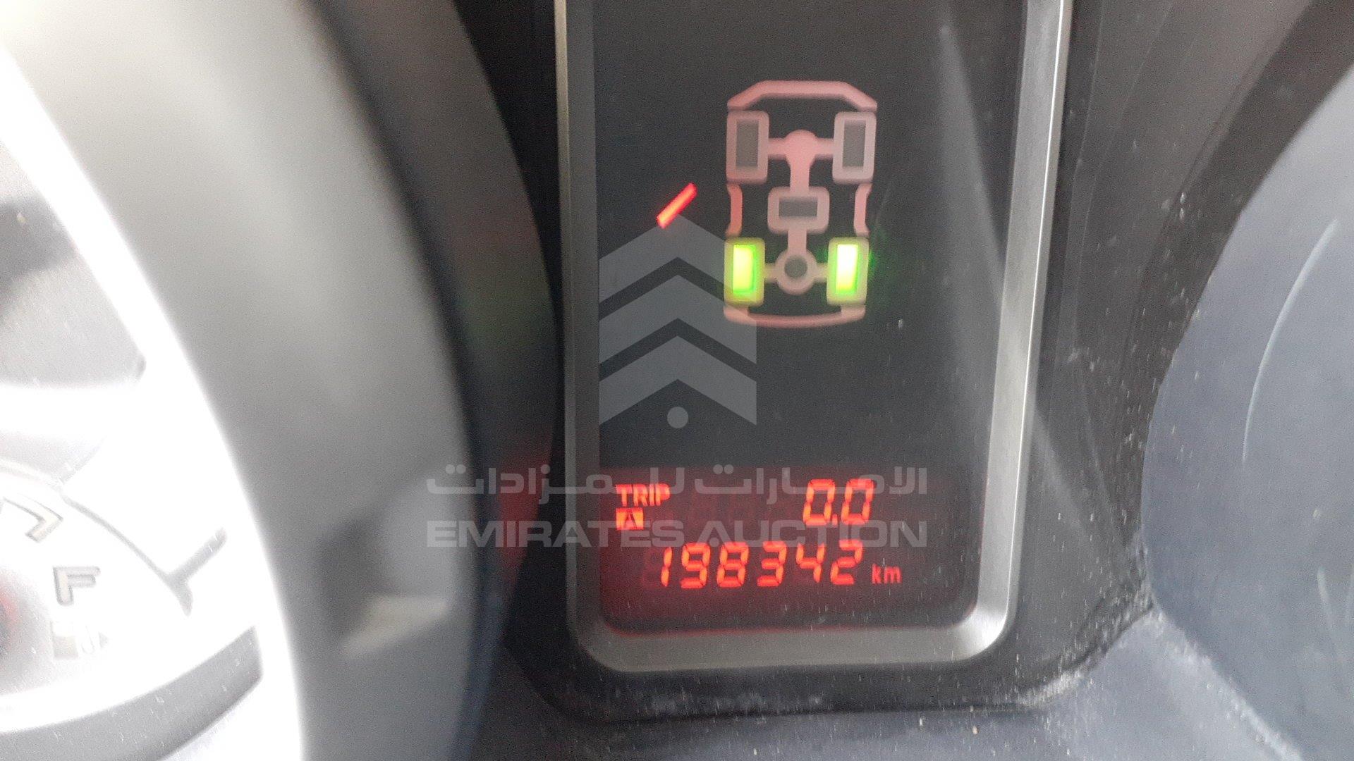 JMYLRV95WDJ705597 - 2013 Mitsubishi Pajero - #undefined