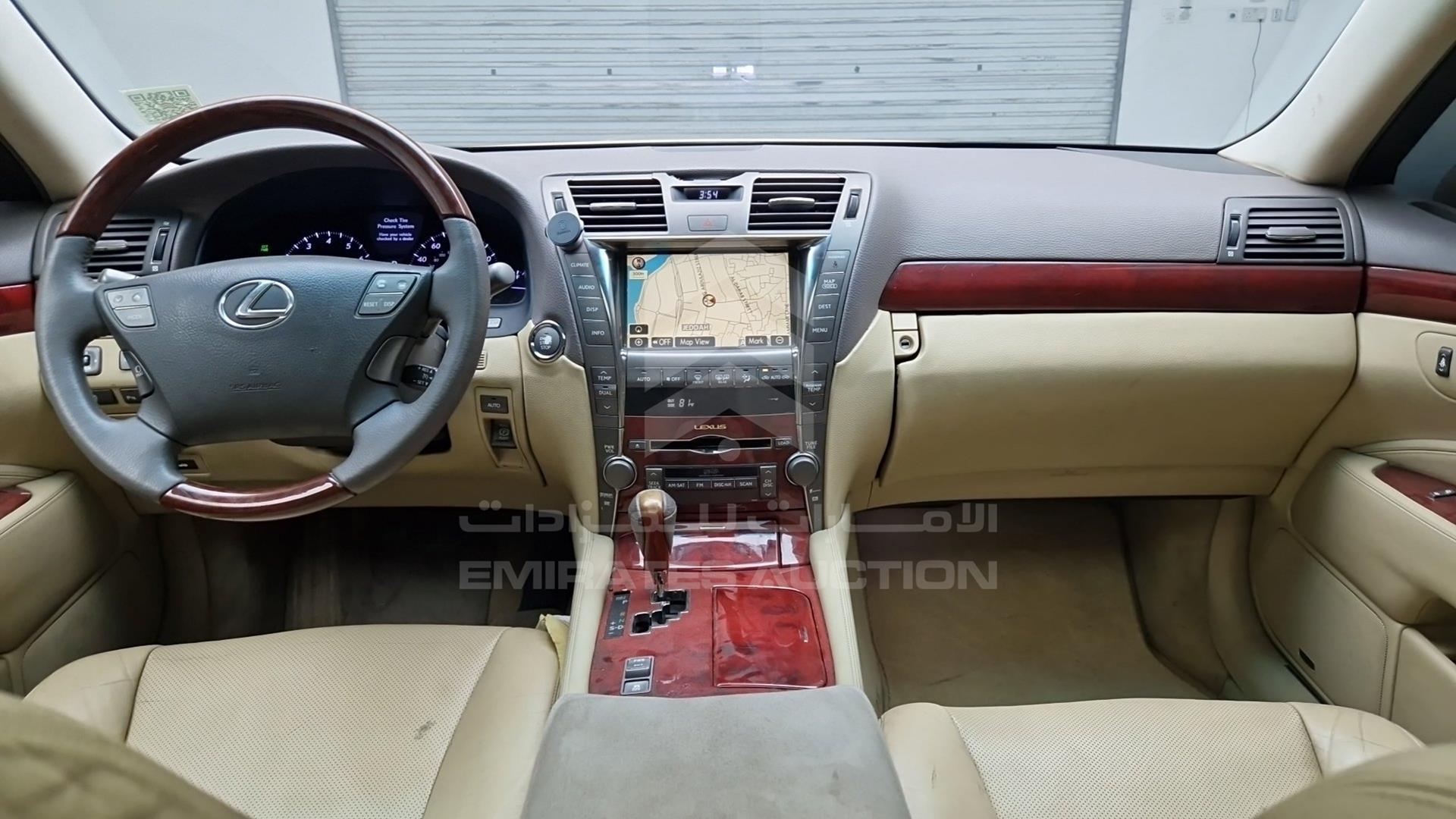 2007 LEXUS LS 460 VIN: JTHBL46F375009550