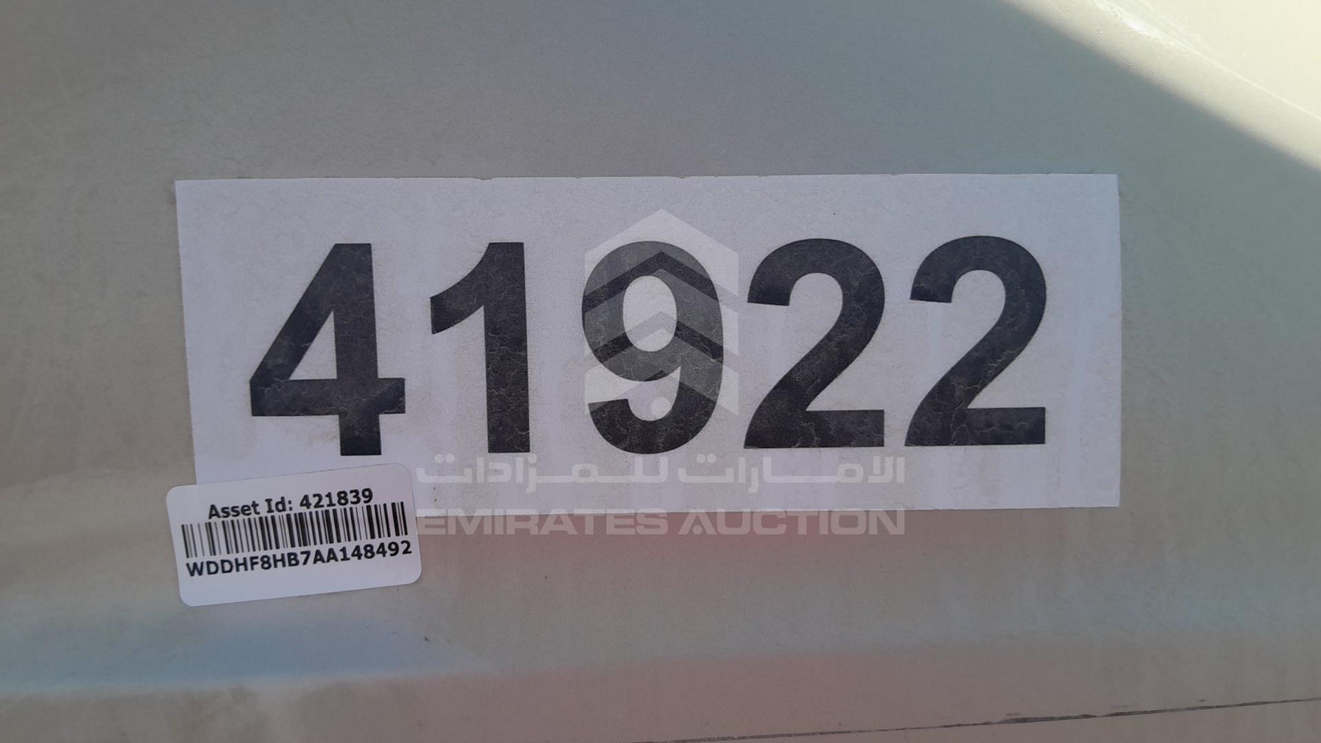 2010 MERCEDES E350 VIN: WDDHF8HB7AA148492