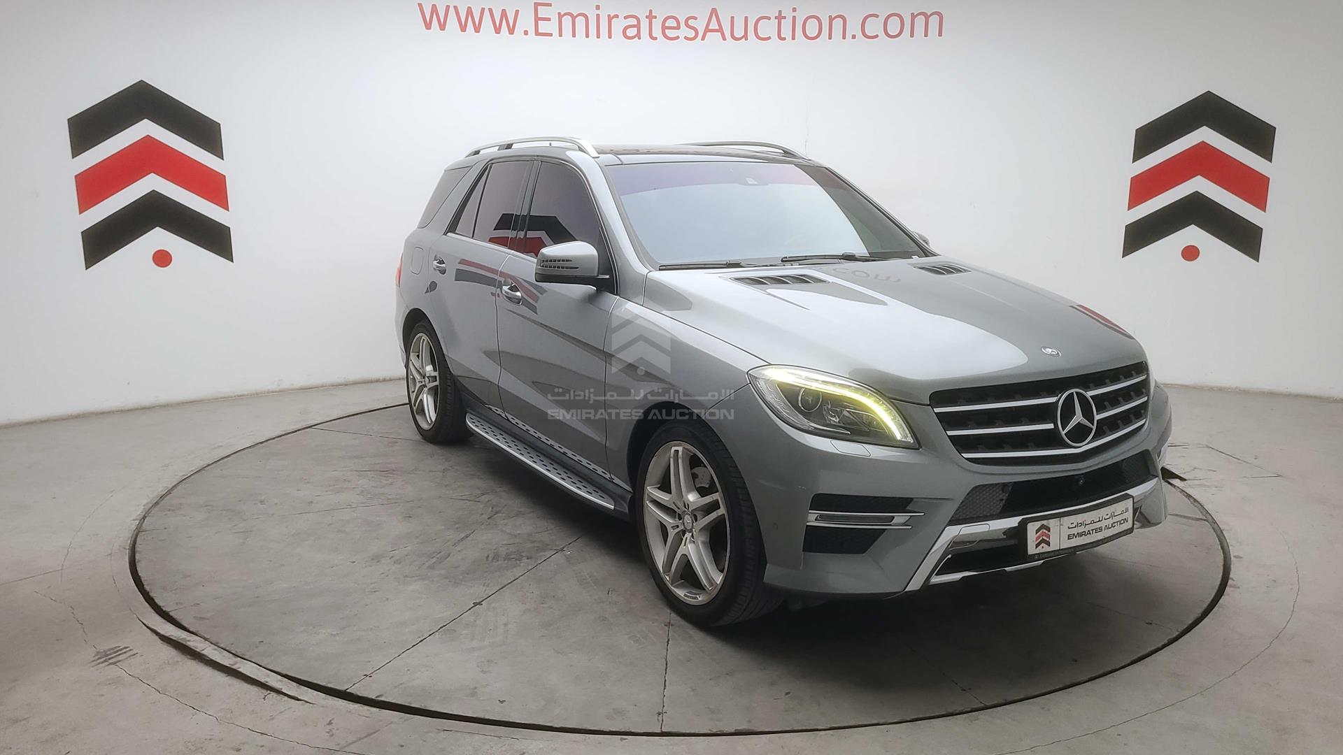 2015 MERCEDES ML 400 VIN: WDCDA5GB5FA559477