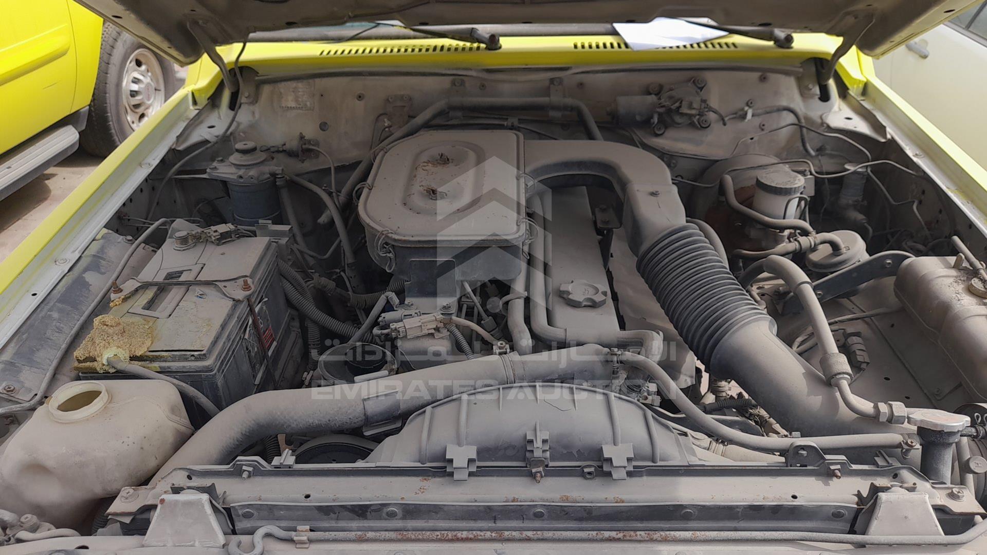 0 NISSAN --- VIN: JN1URGY60Z0027313