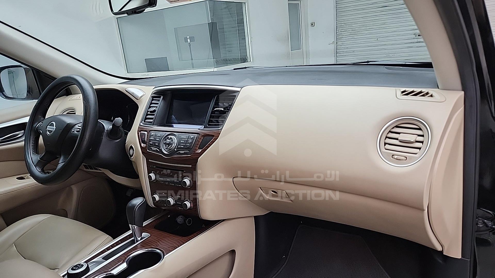 2018 NISSAN PATHFINDER VIN: 5N1DR2M52JC600894