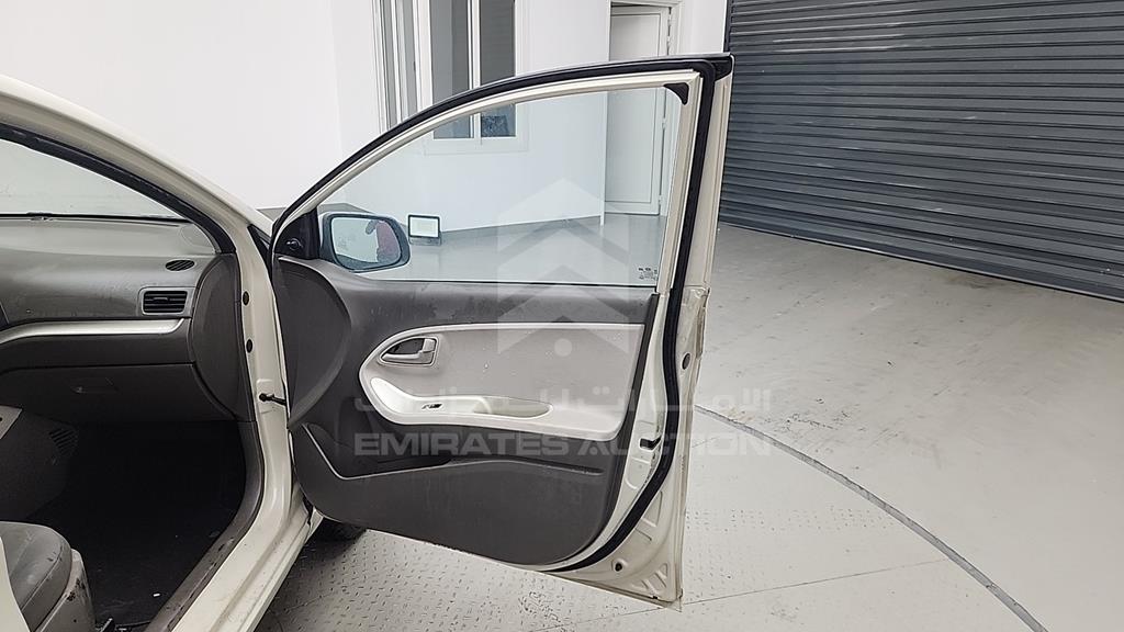 KNABX512XFT761883 - 2015 KIA PICANTO - #527664