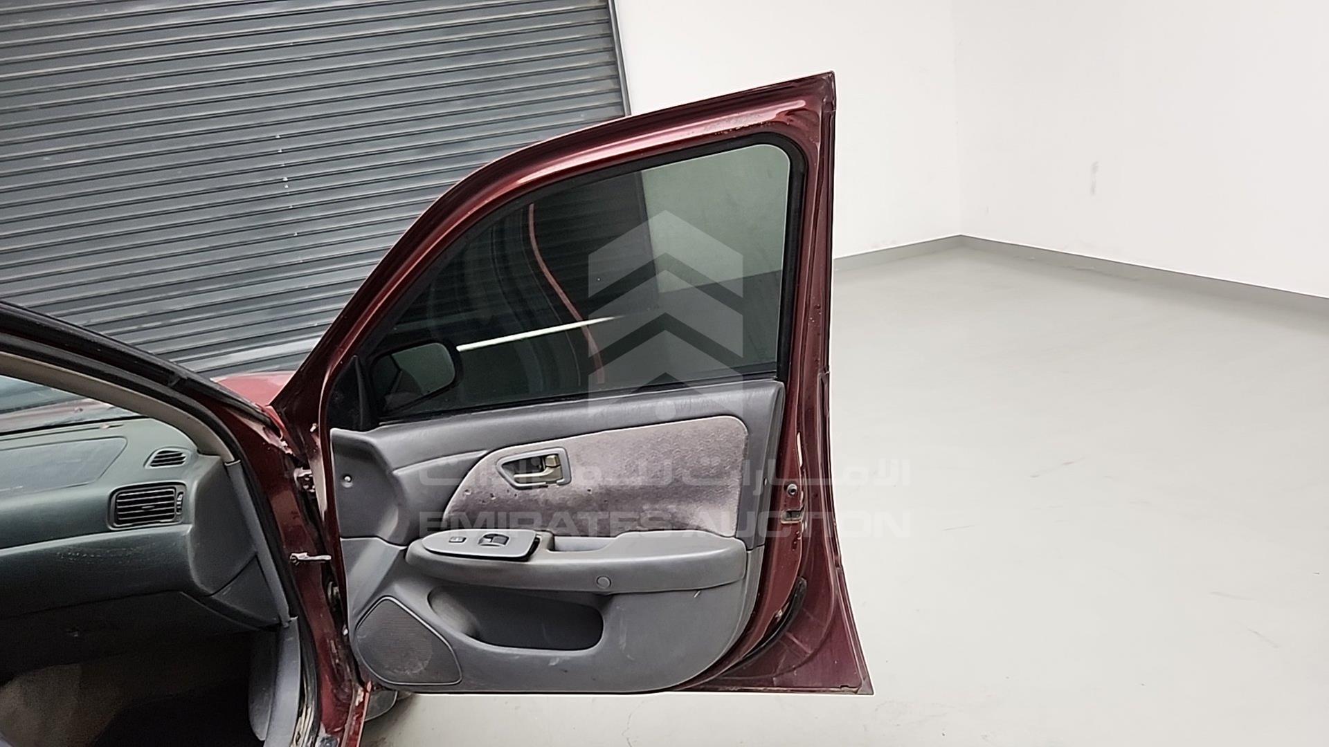 1999 TOYOTA CAMRY VIN: 4T1BG22K5XU429874