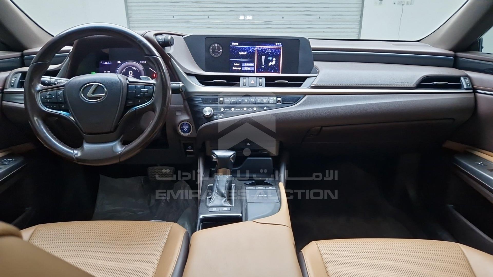 2021 LEXUS ES 300H VIN: JTHB21B15M2140116