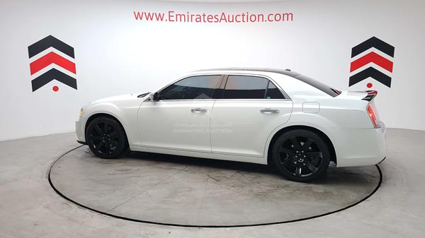 Chrysler 300 2014 2C3CCAAG4EH326882 Image 49