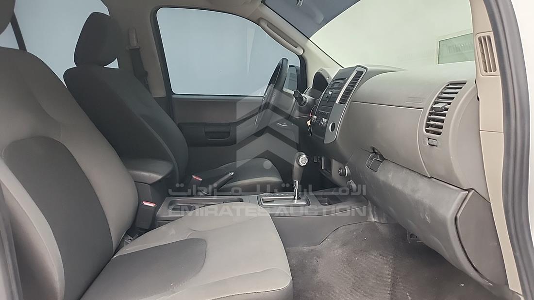 2012 Nissan Xterra — Front Right Passenger Seat View — Photo 25