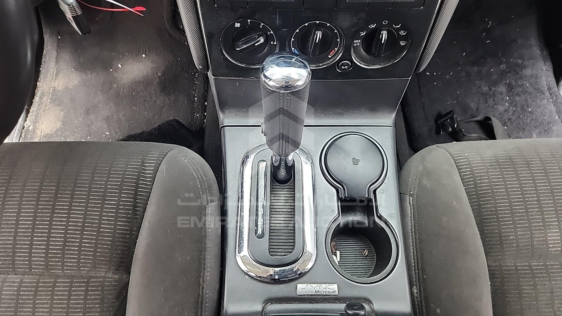 2010 FORD EXPLORER VIN: 1FMEU7DE0AUB12537