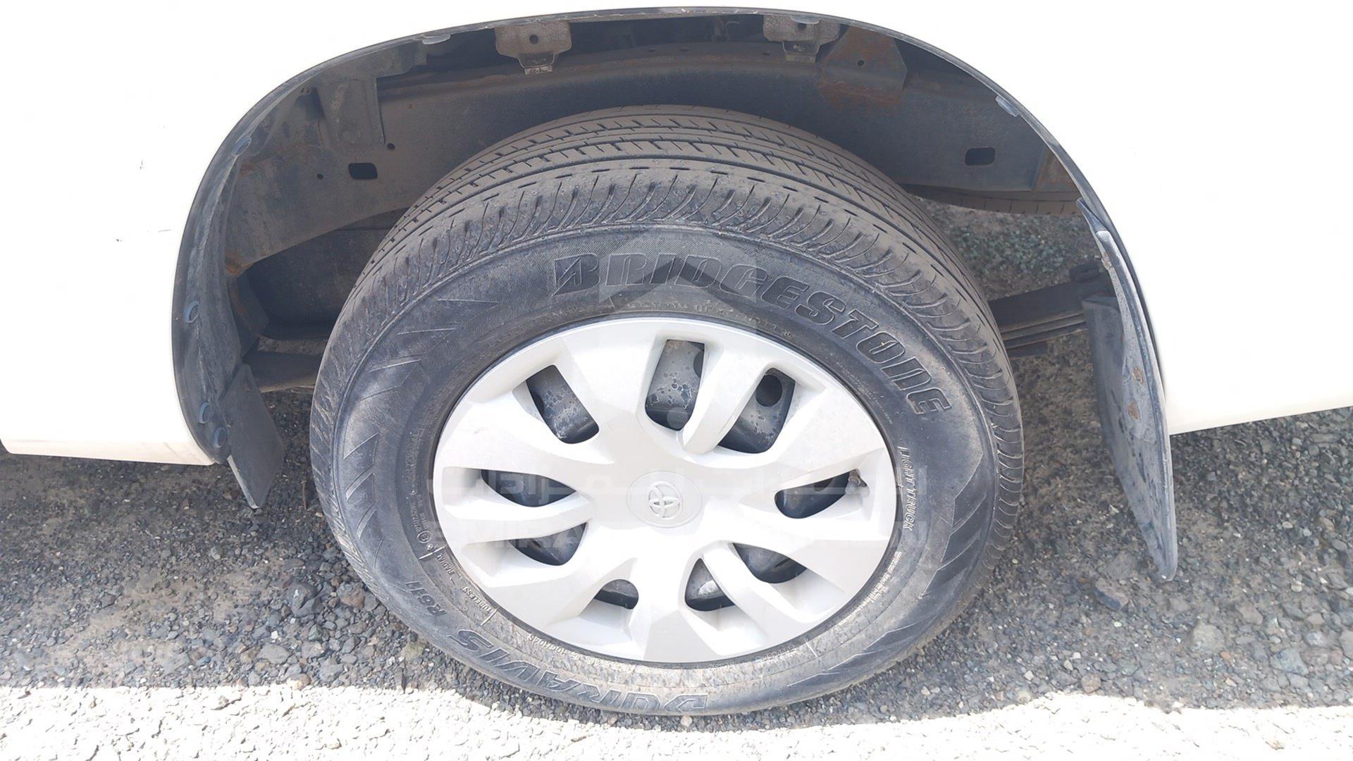 2019 TOYOTA HILUX VIN: MR0JX9CD1K4200577