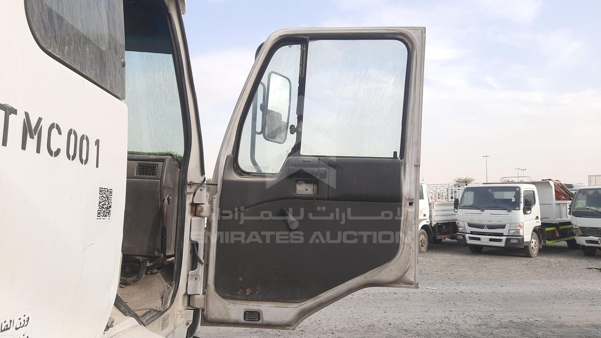 2004 NISSAN DIESEL PK 210 VIN: JNCPBF0H44AL01883