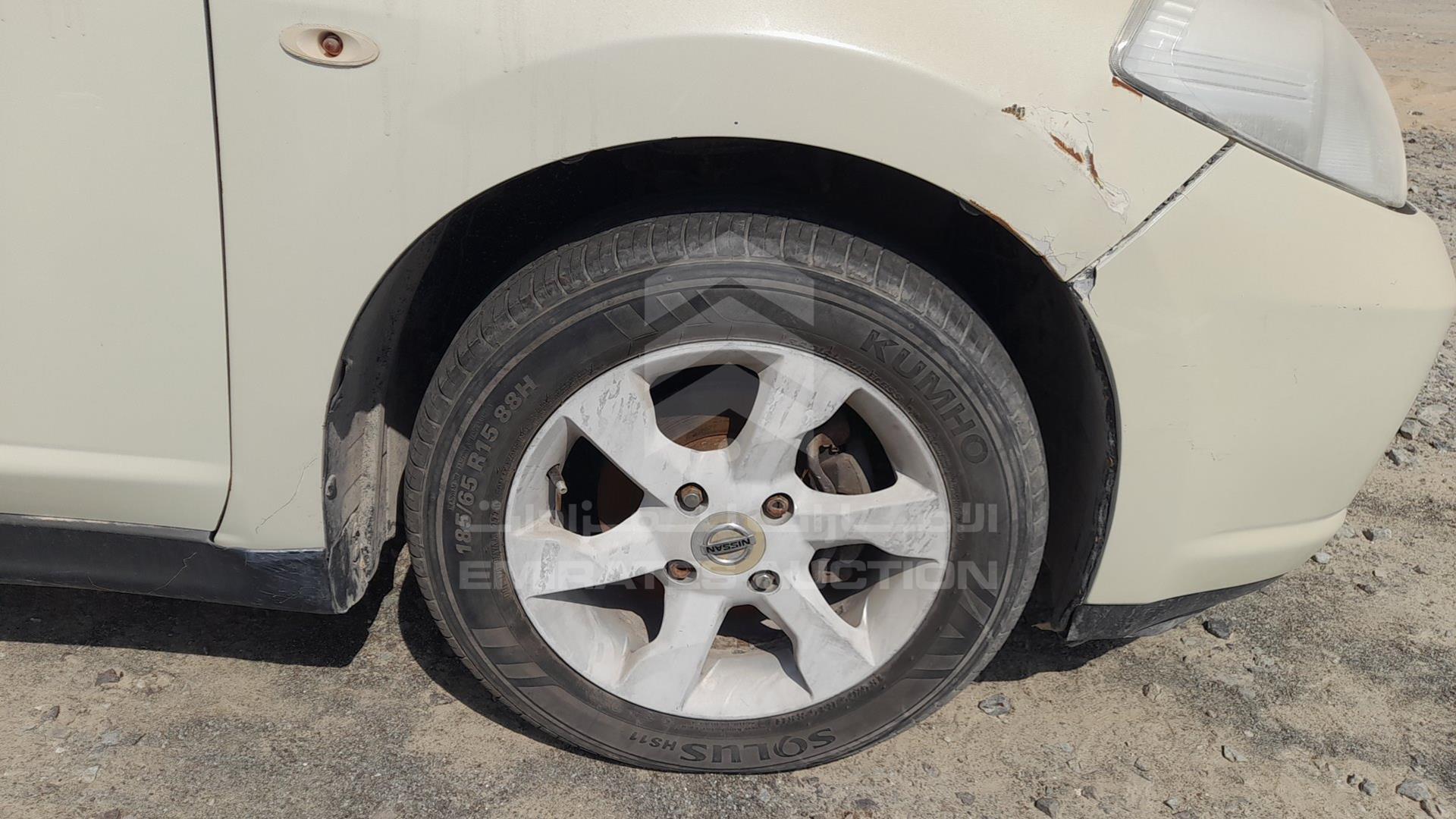 2008 NISSAN TIIDA VIN: JN1CC13C18T010405