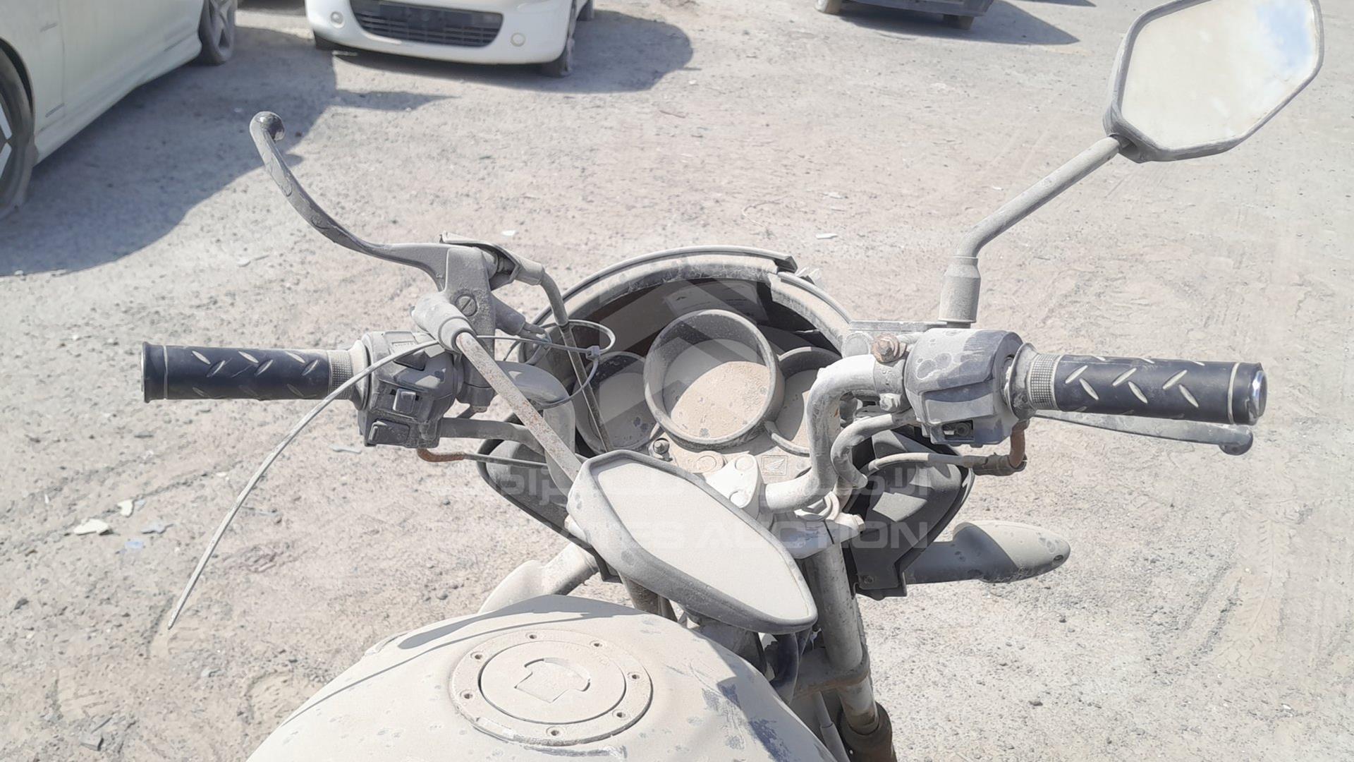 2017 HONDA UNICORN VIN: ME4KC311EH8027569