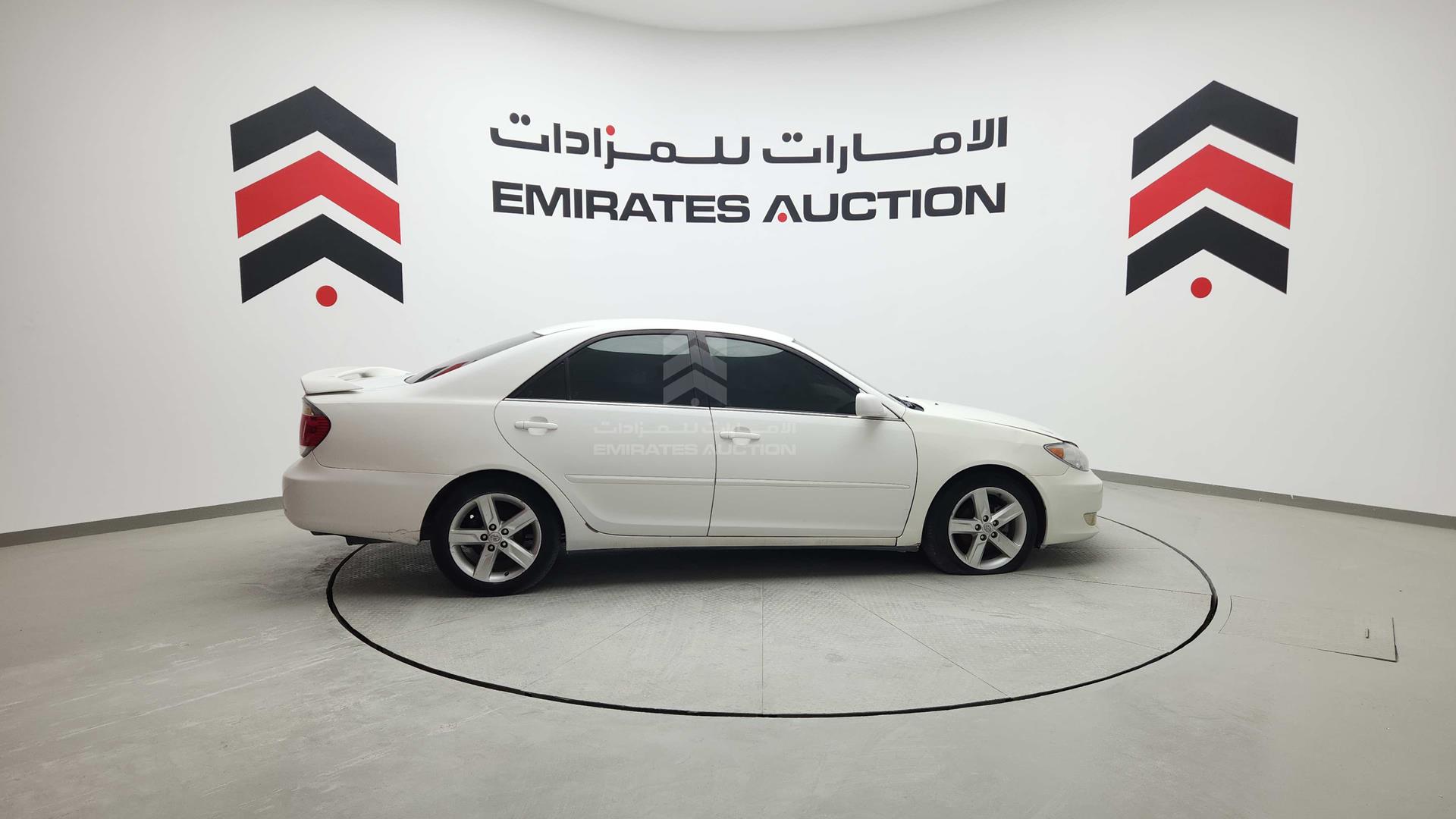 2005 TOYOTA CAMRY VIN: 4T1BF32K95U604603