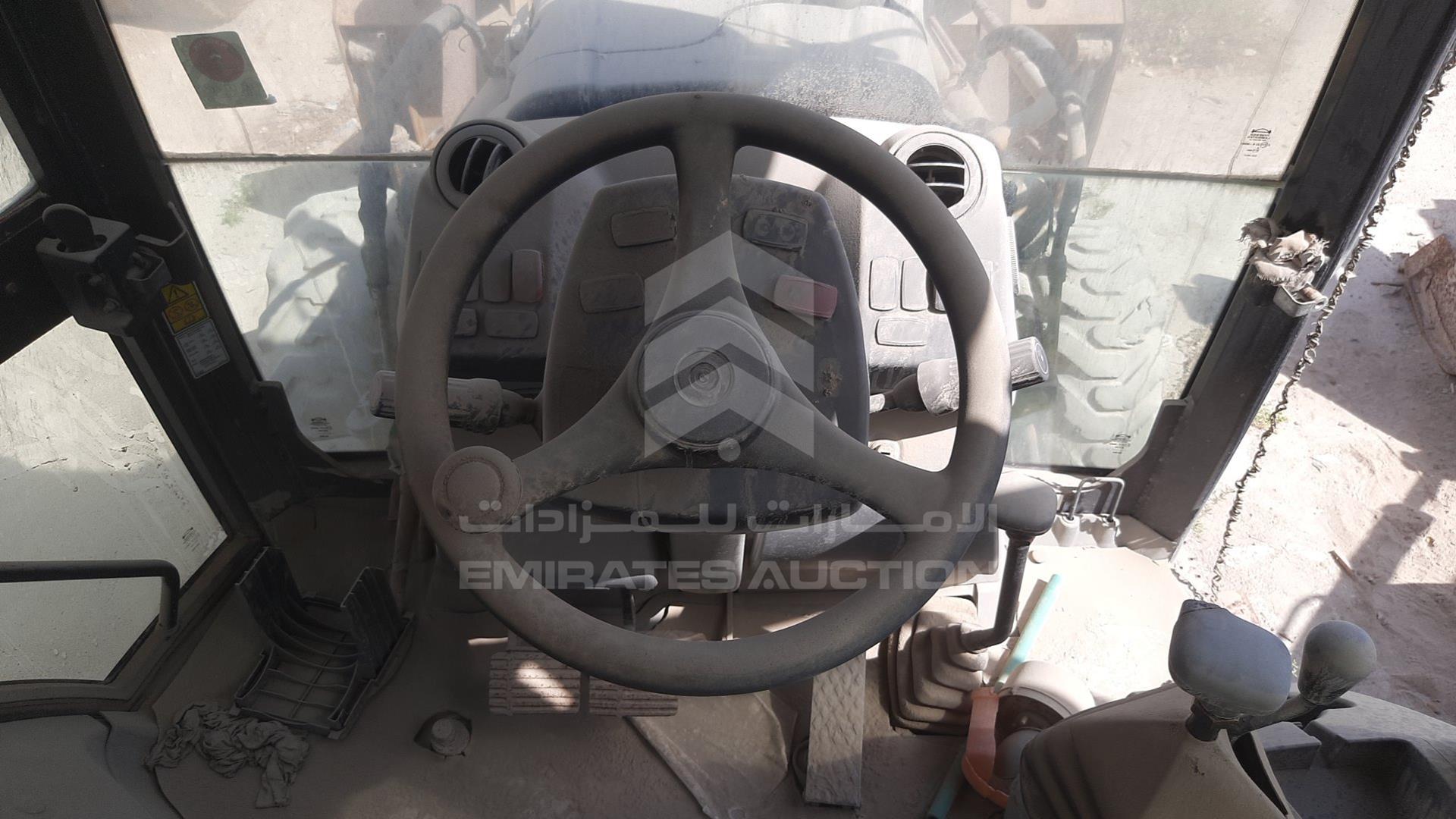 2011 CATERPILLAR 422E VIN: CAT0422EVMAW00837