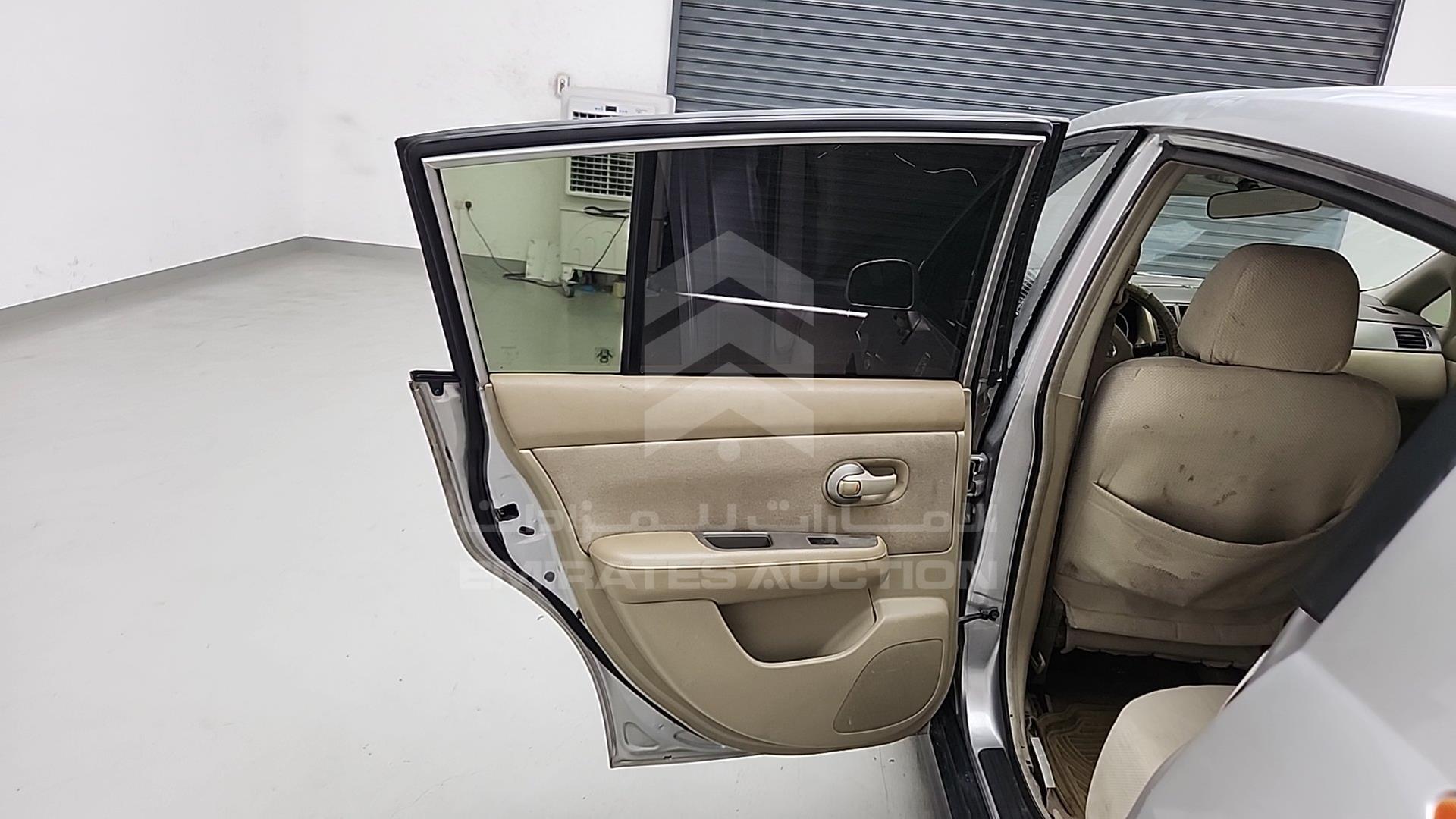 2008 NISSAN TIIDA VIN: JN1CC13C68T012702