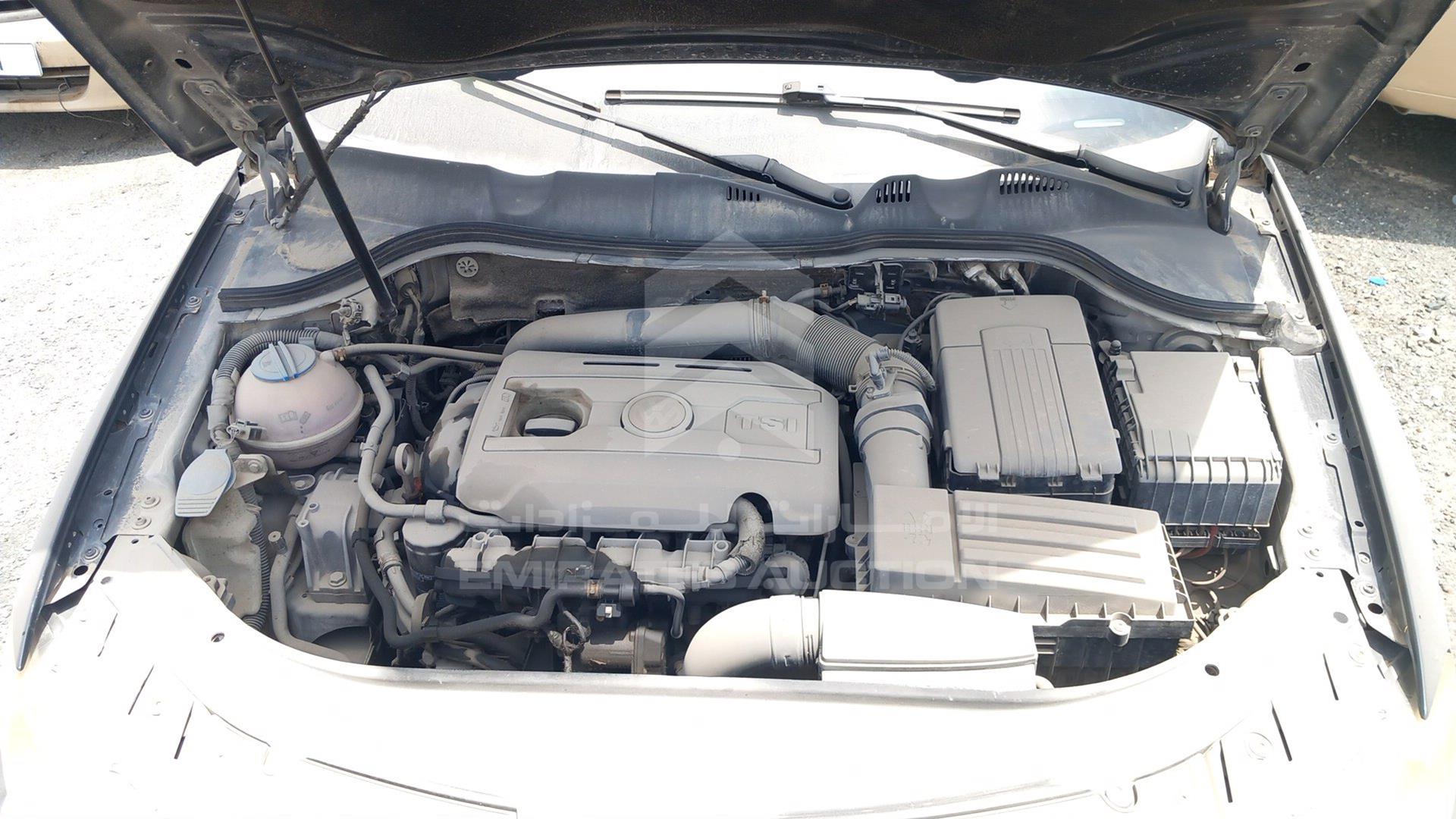 2011 VOLKSWAGEN PASSAT VIN: WVWBP13C1BP001328