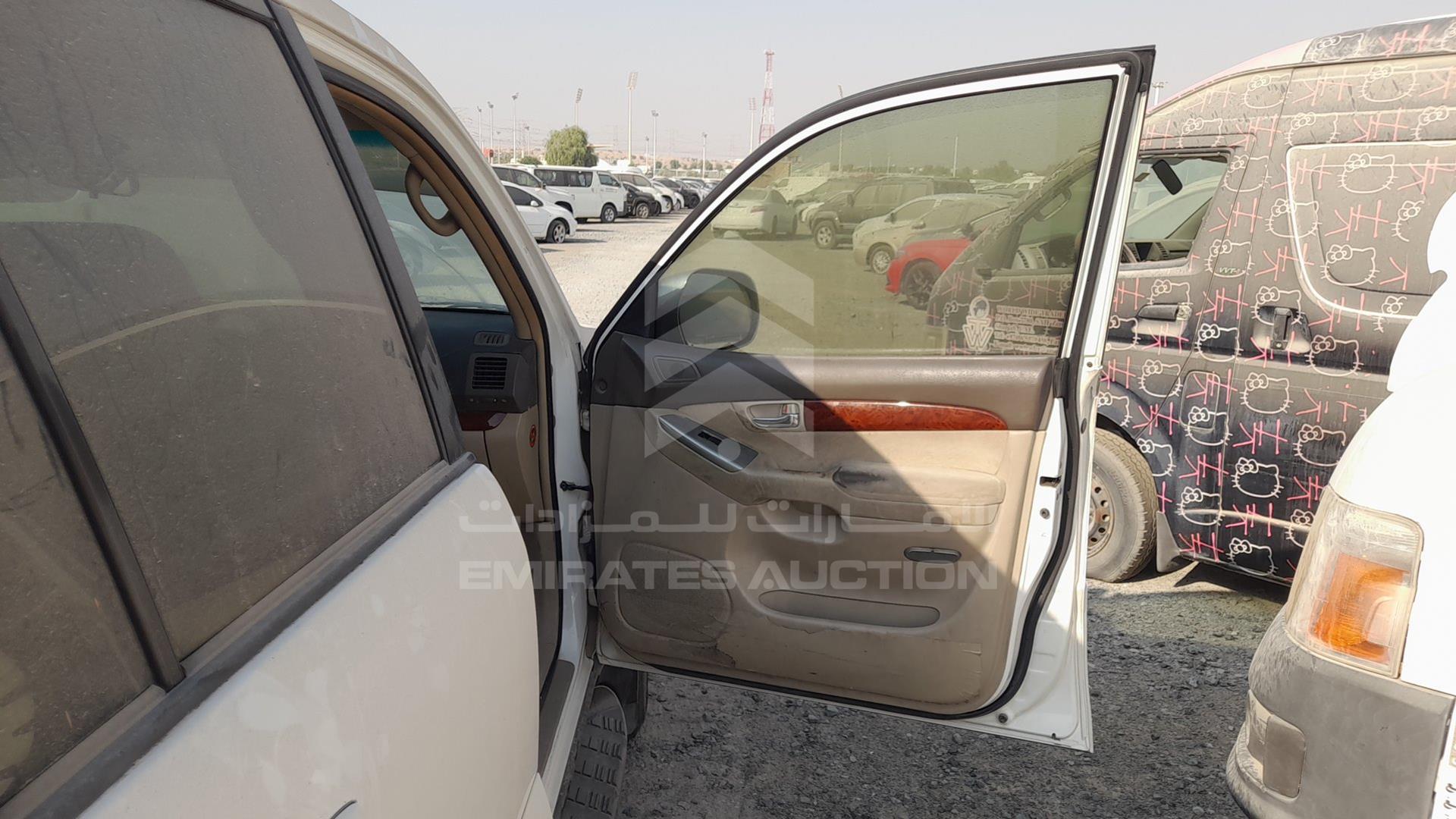 2007 TOYOTA PRADO VIN: JTEBU25J275071560