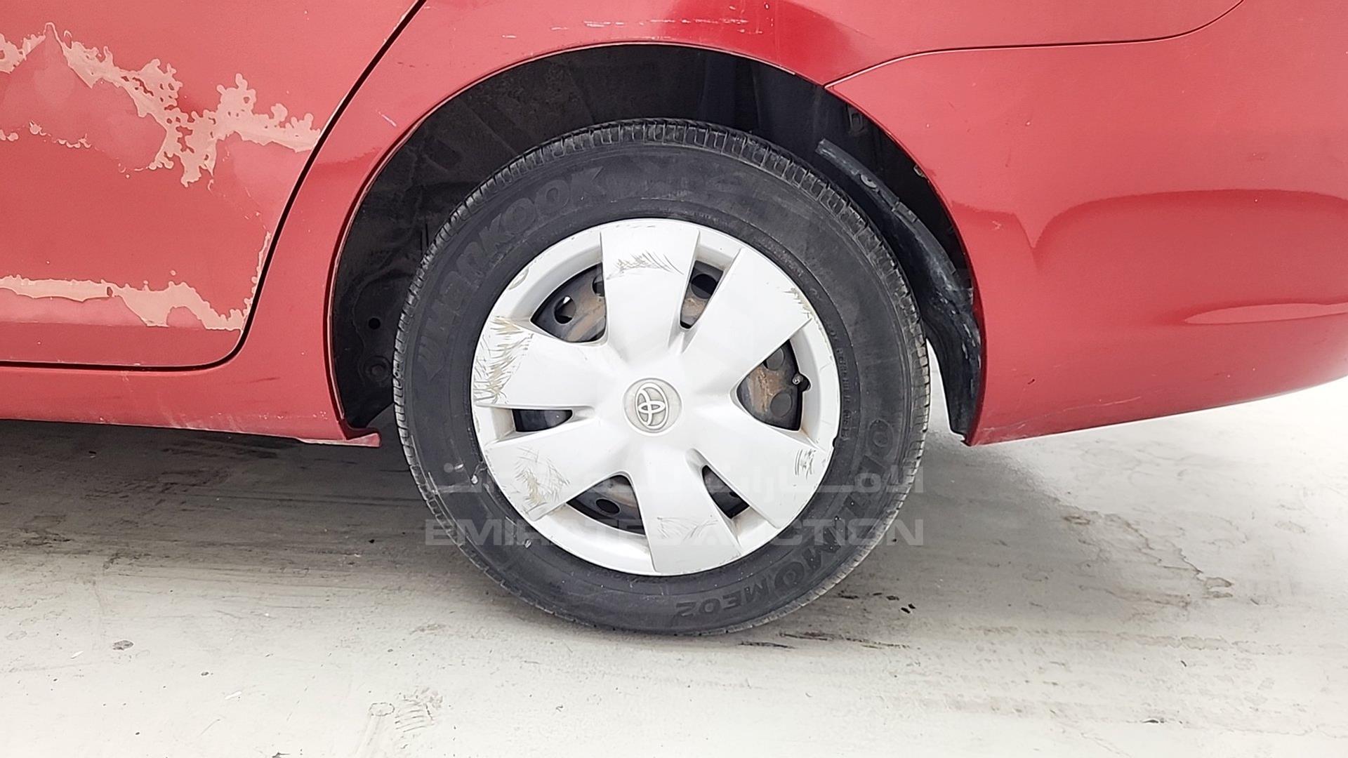 2006 TOYOTA YARIS VIN: JTDBW933461019879