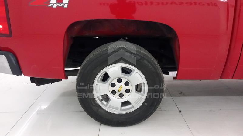 3GCPK9E7XCG160017 Auction: EmiratesAuction Lot: 409827 3GCPK9E7XCG160017 Chevrolet Silverado 2012 RED Photo 28