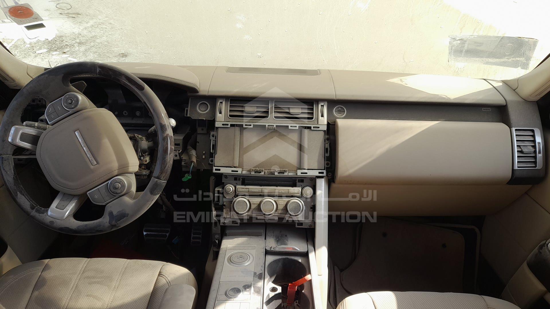 2015 RANGE ROVER VOGUE VIN: SALGA2EF4FA221276