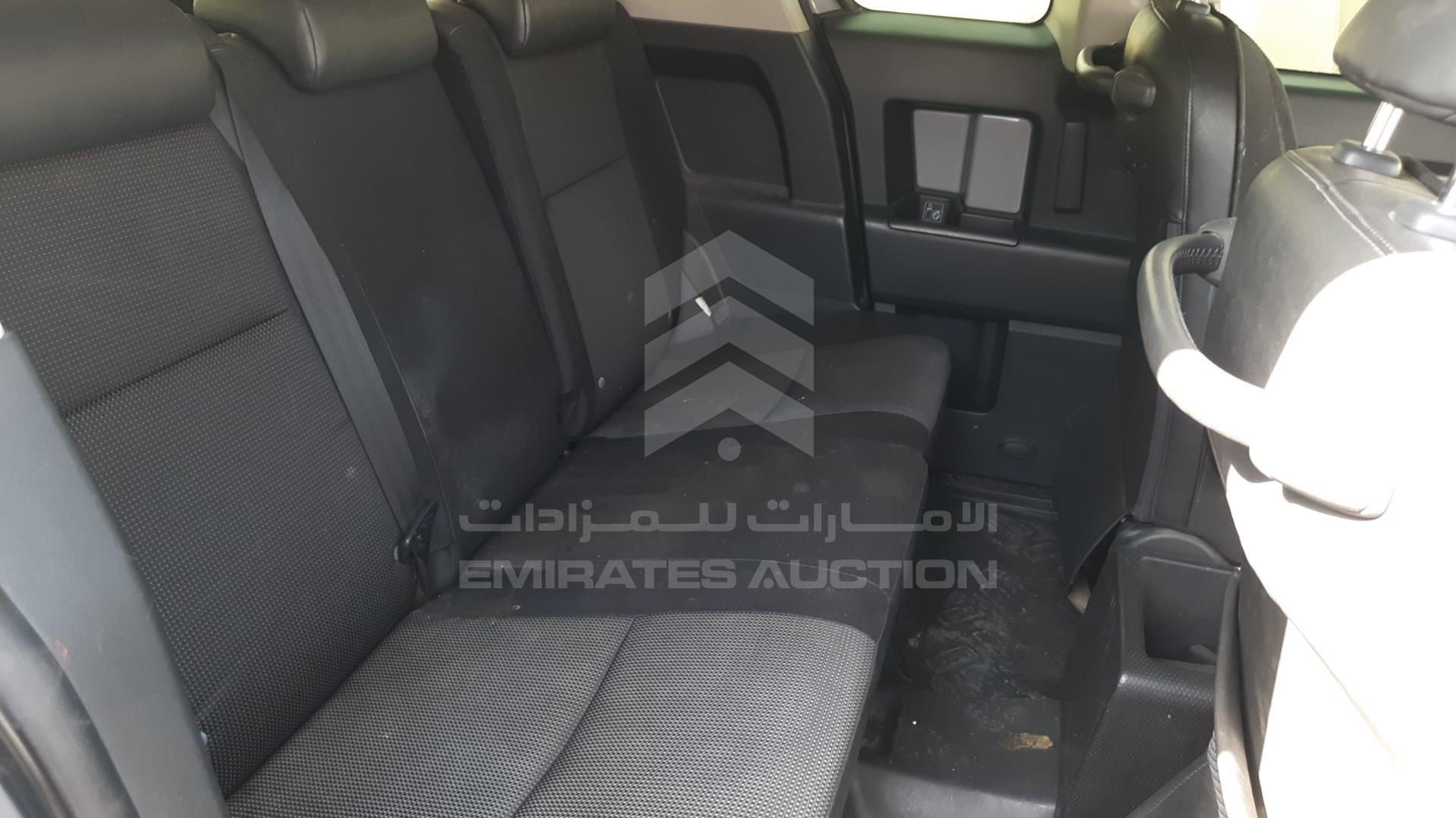 2014 TOYOTA FJ CRUISER VIN: JTEBU11F1EK198021