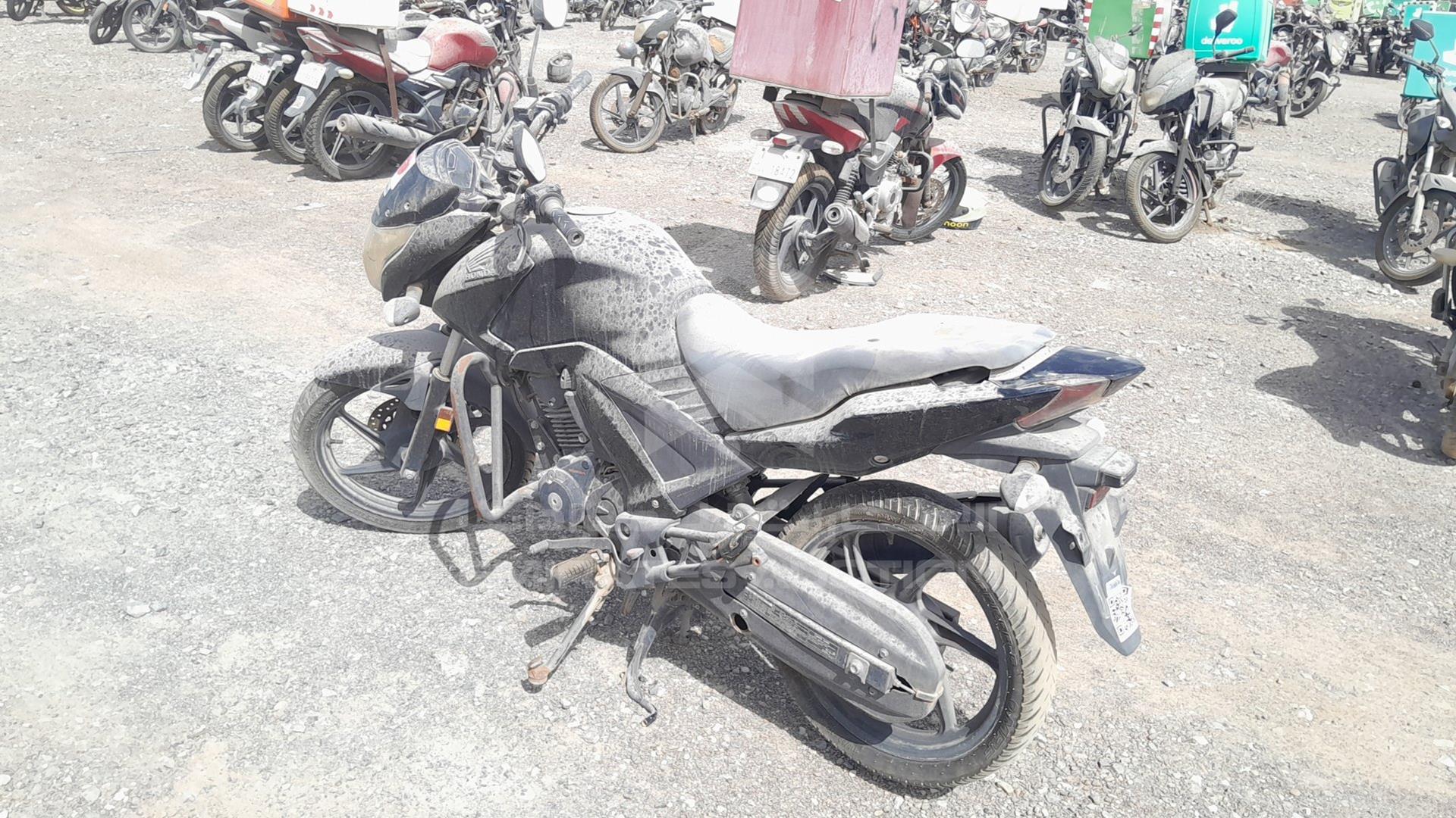 2017 HONDA UNICORN VIN: ME4KC2061H8004818