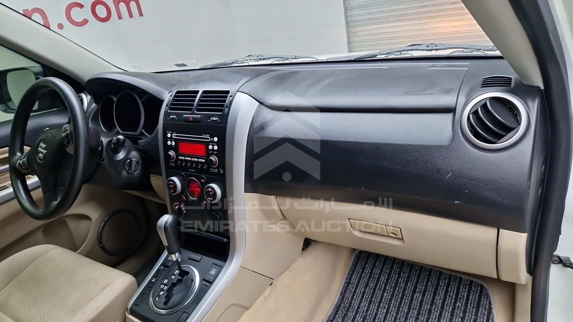 2016 SUZUKI GRAND VITARA VIN: JS3TD0D10G4101032