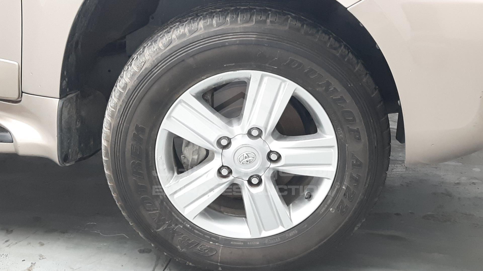 2015 TOYOTA LAND CRUISER VIN: JTMHY05J5F4032408