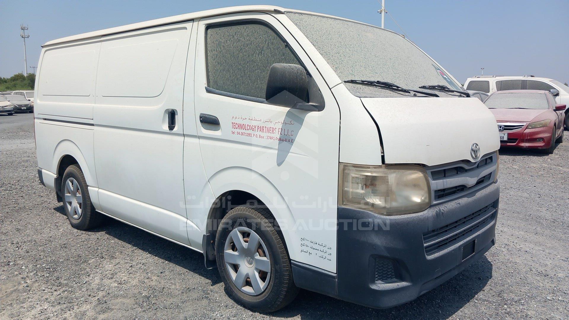 2011 TOYOTA HIACE VIN: JTFHX02P2B0063412