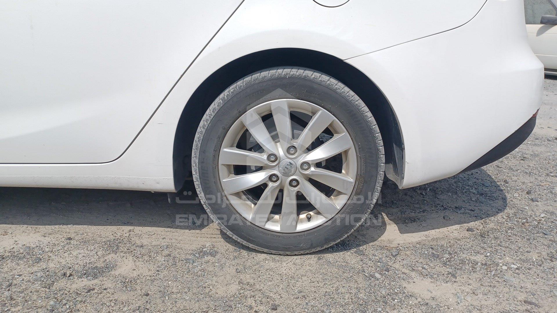 2016 KIA CERATO VIN: KNAFK4174G5553896