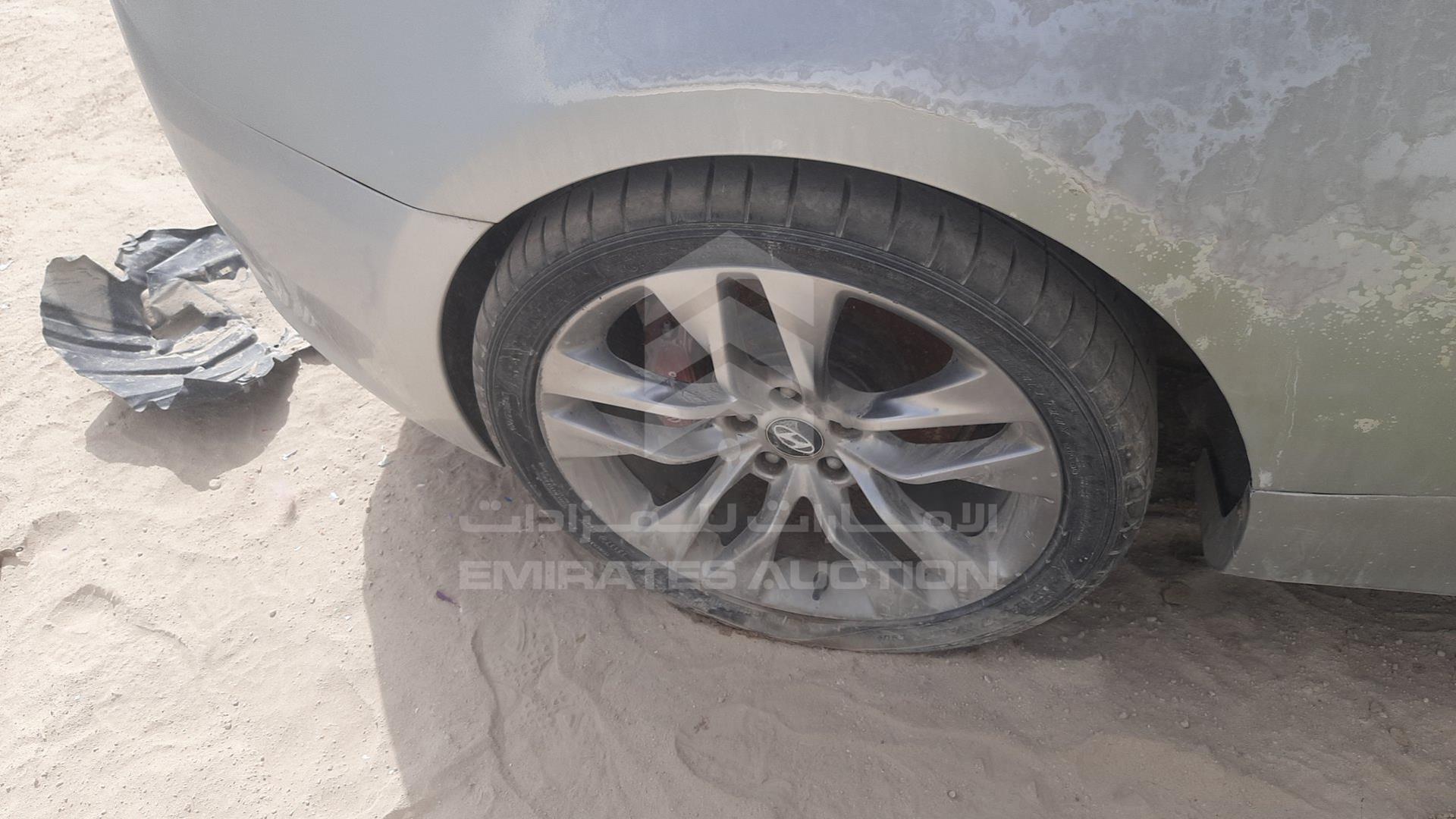 2013 HYUNDAI GENESIS VIN: KMHHU6KJ1DU087143