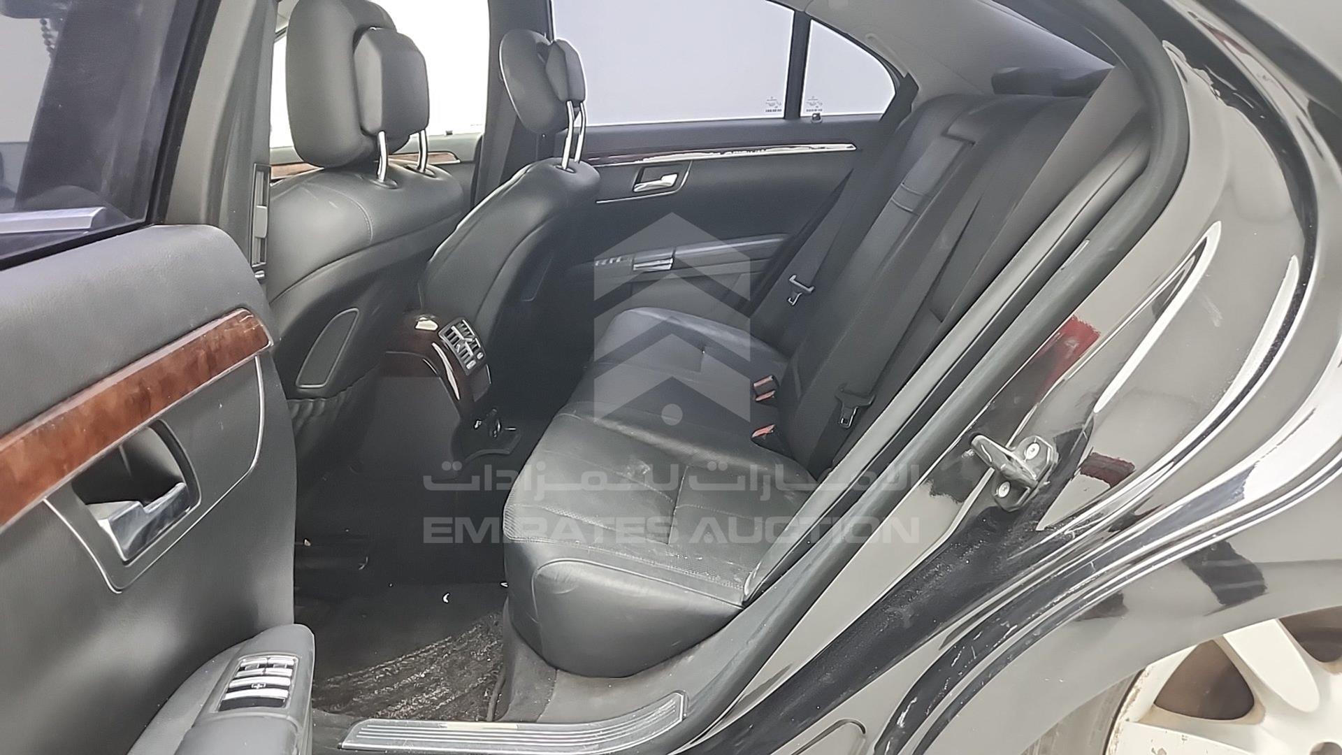 2008 MERCEDES S 550 VIN: WDD2210861A162073
