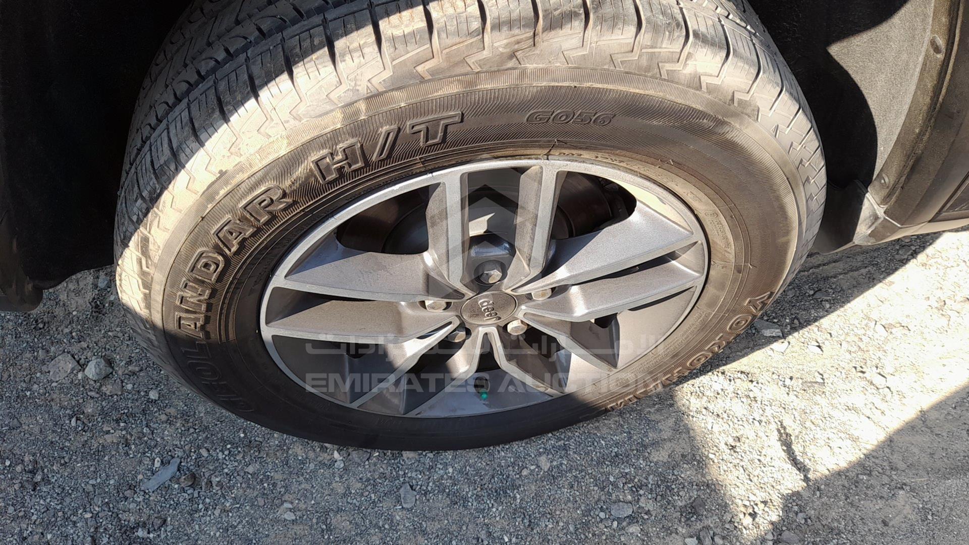 2019 JEEP GRAND CHEROKEE VIN: 1C4RJFBG6KC766852