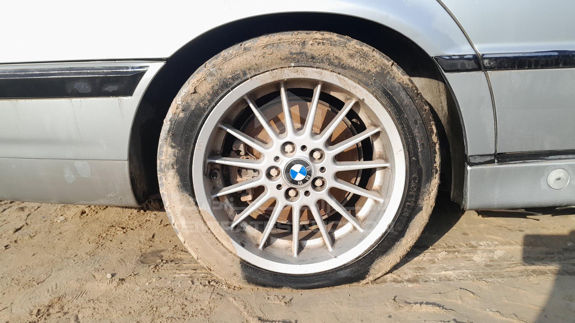 1996 BMW 740 I VIN: WBAGF81030DK61381