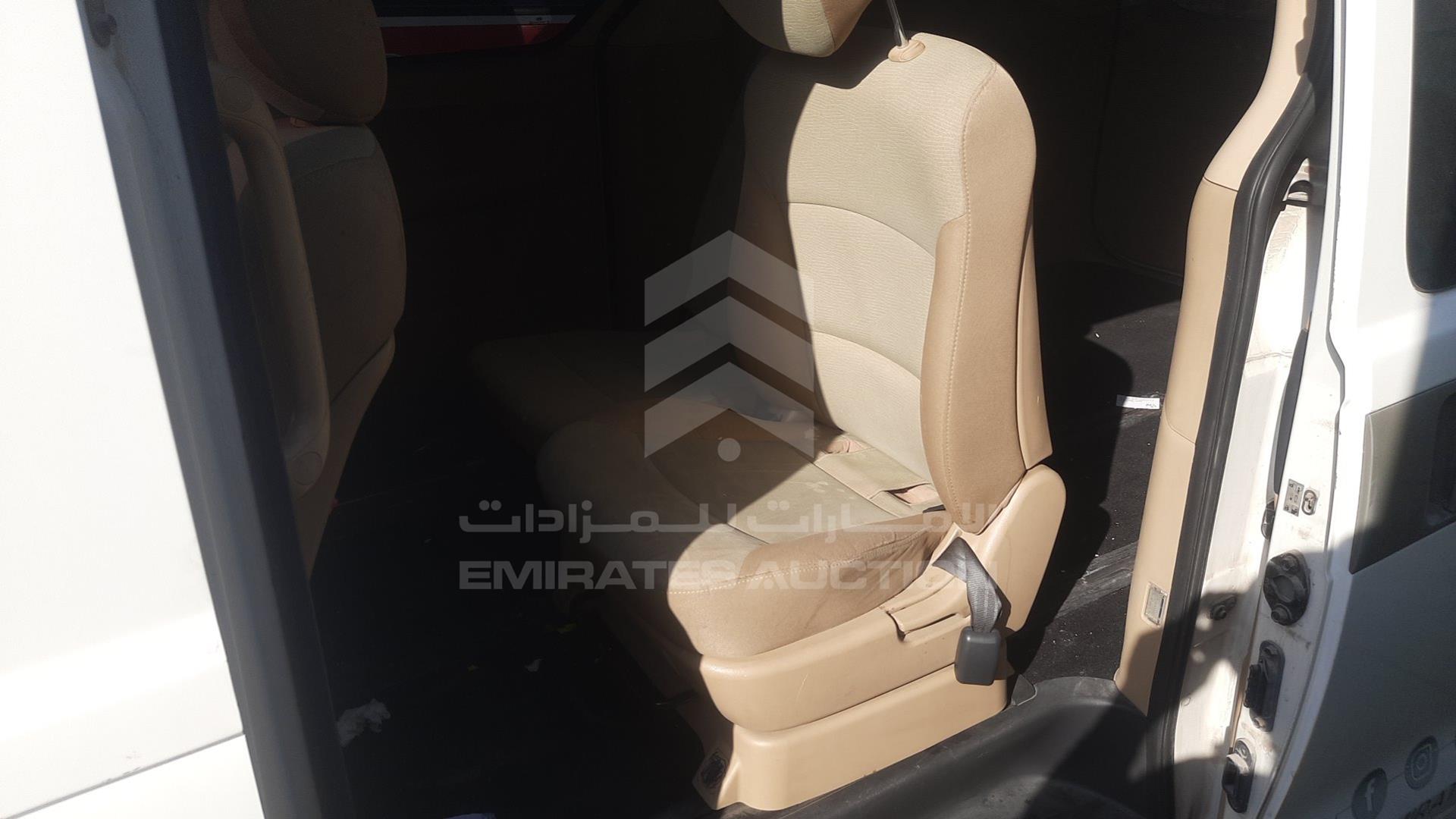 2016 HYUNDAI H1 VIN: KMJWA37R8GU761238