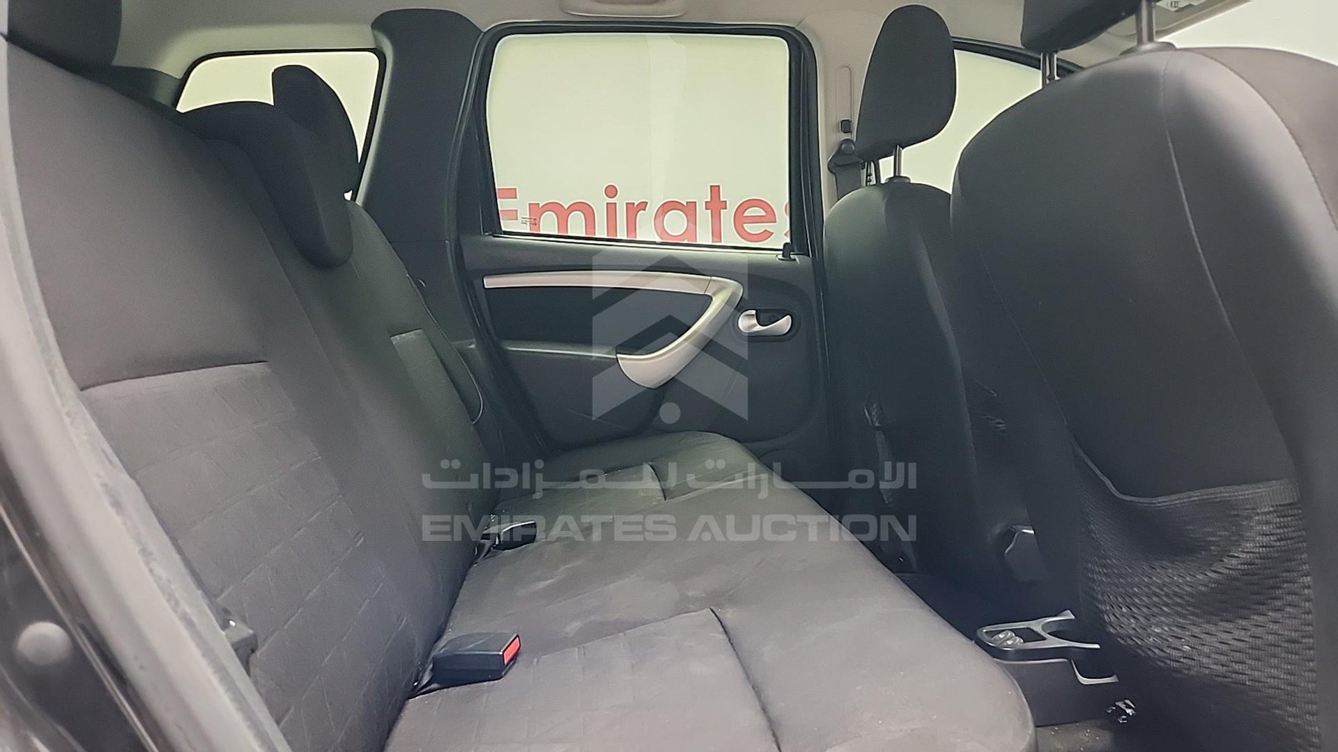 2015 RENAULT DUSTER VIN: VF1HSRCA1FA514477