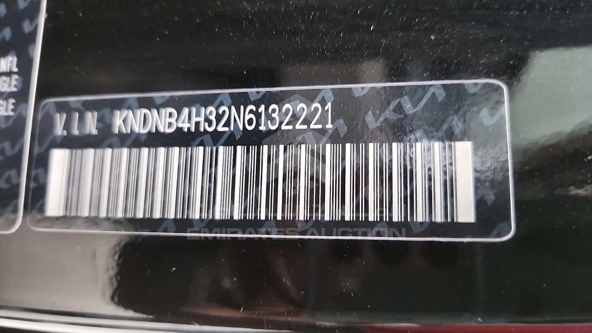 2022 KIA CARNIVAL VIN: KNDNB4H32N6132221