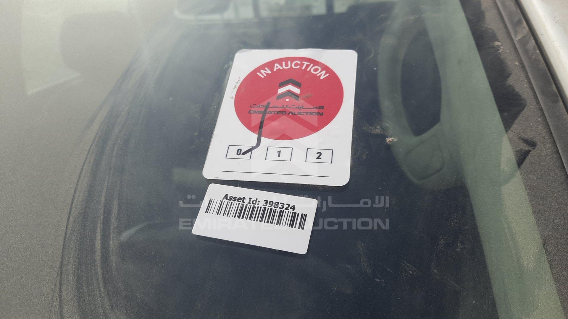 2014 TOYOTA HILUX VIN: MR0FX22G3E1396570