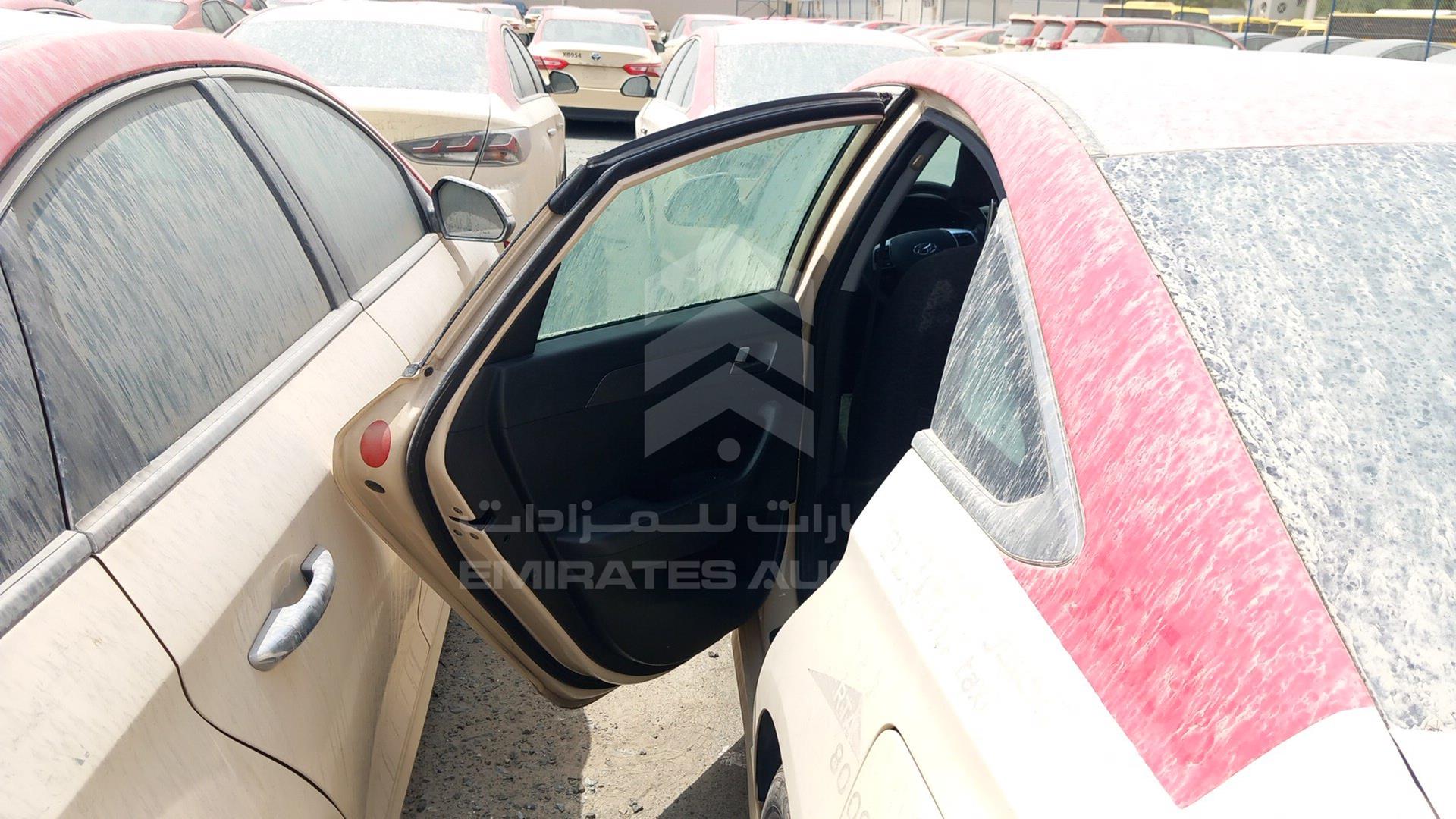 2019 HYUNDAI SONATA VIN: KMHE24134KA092951