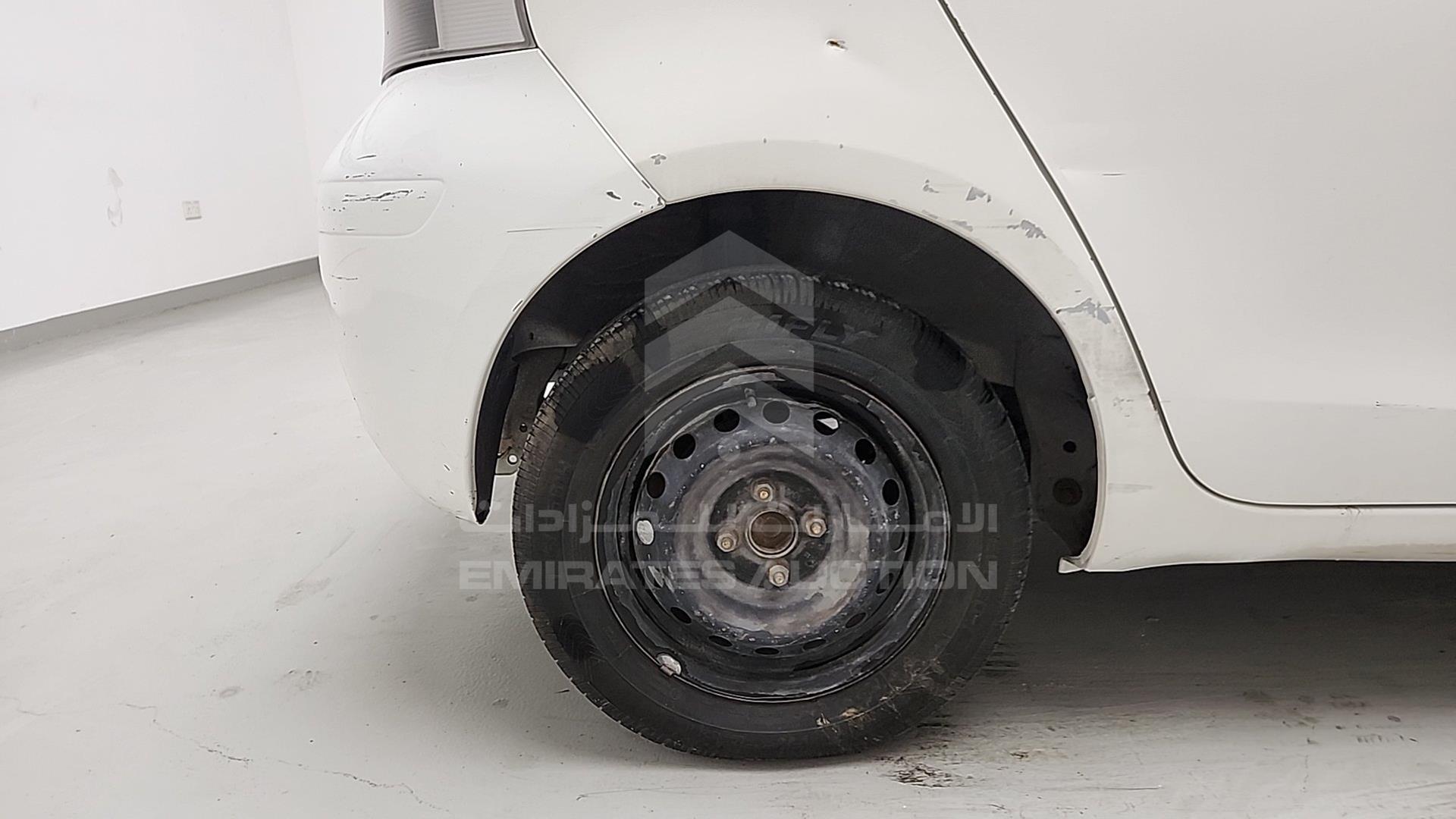 2009 TOYOTA YARIS VIN: JTDKW923X95118012
