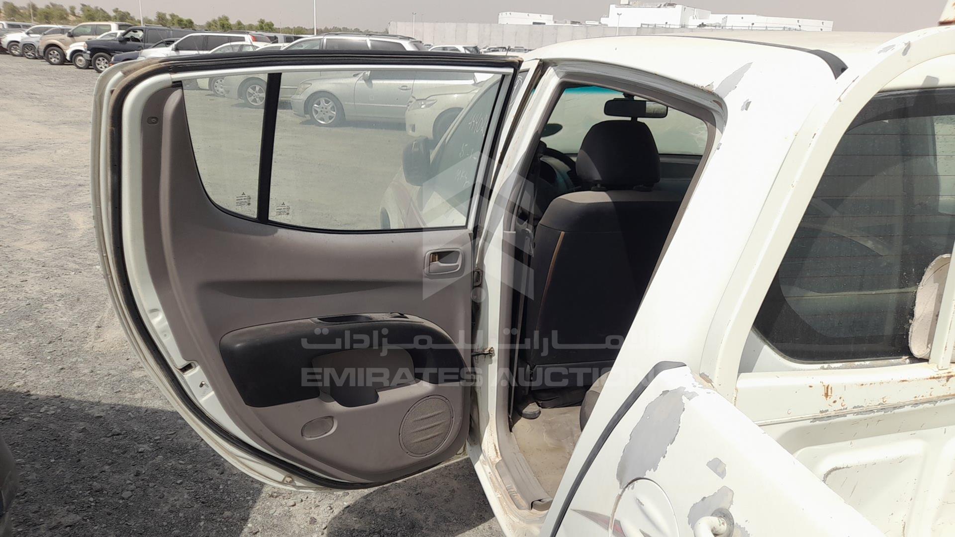 2013 MITSUBISHI L 200 VIN: MMBJNKA50DD019912