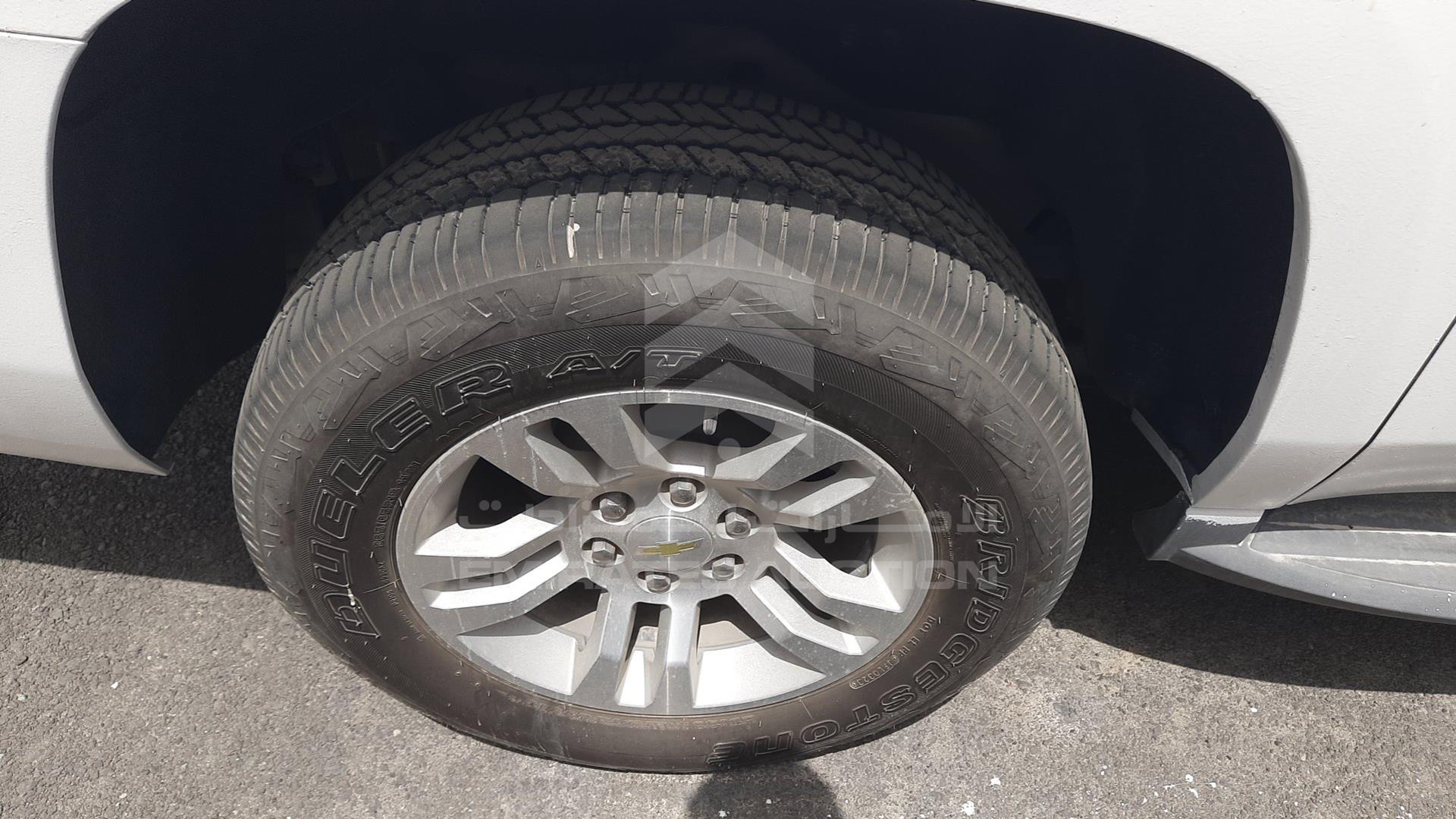 2015 CHEVROLET SUBURBAN VIN: 1GNSK8EC6FR280782