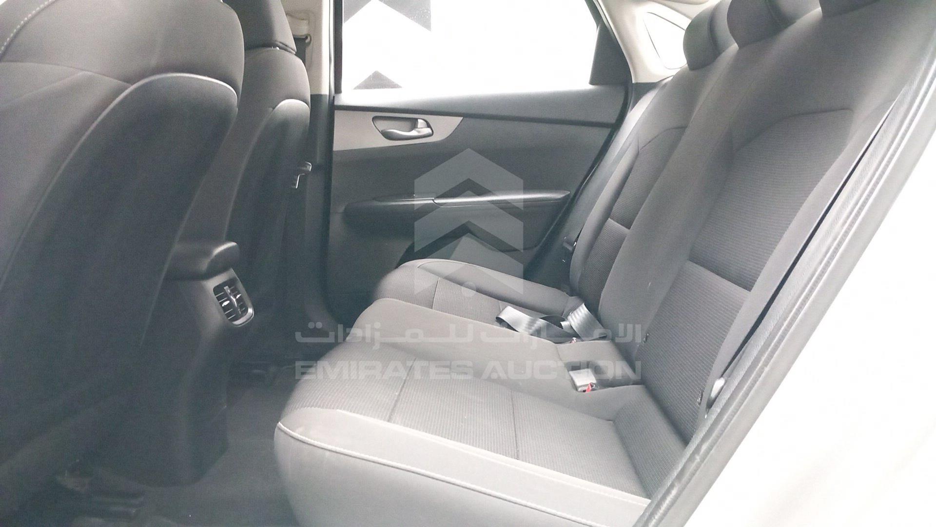 2020 KIA CERATO VIN: KNAF24164L5857182