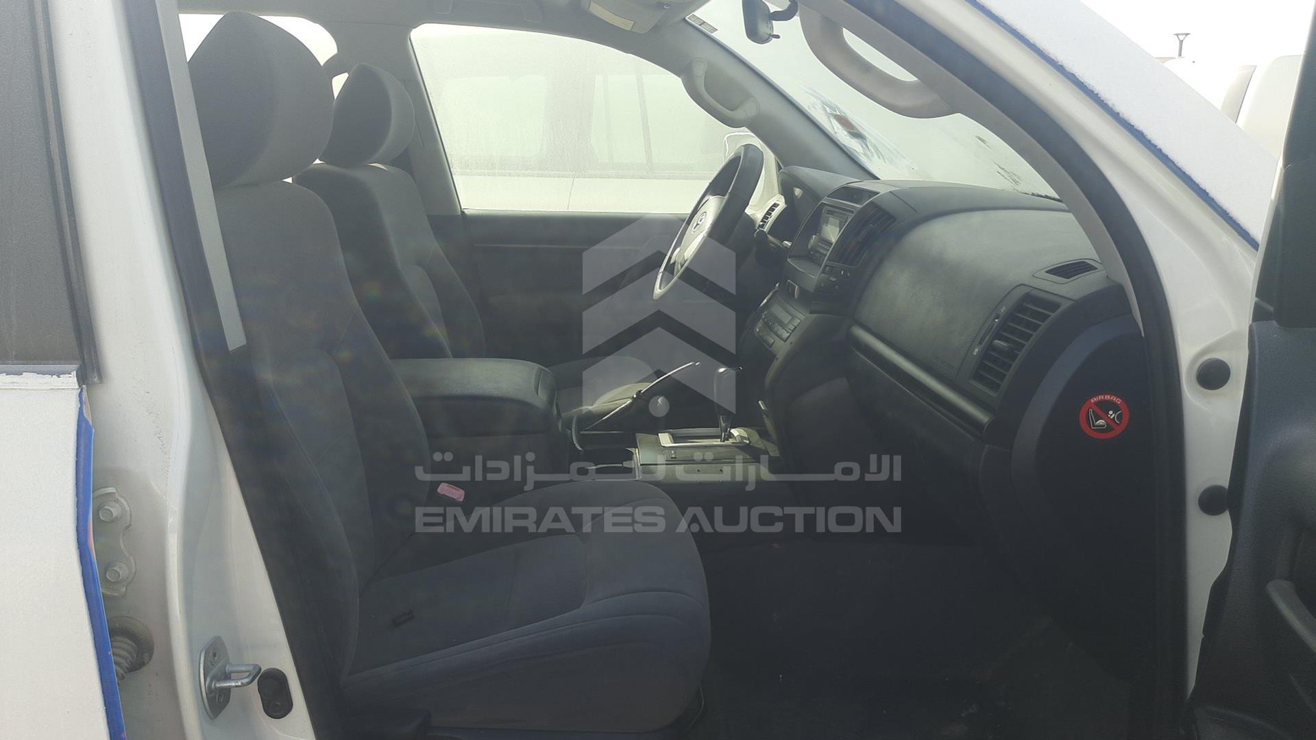 2012 TOYOTA LAND CRUISER VIN: JTMDU09J7C5057580